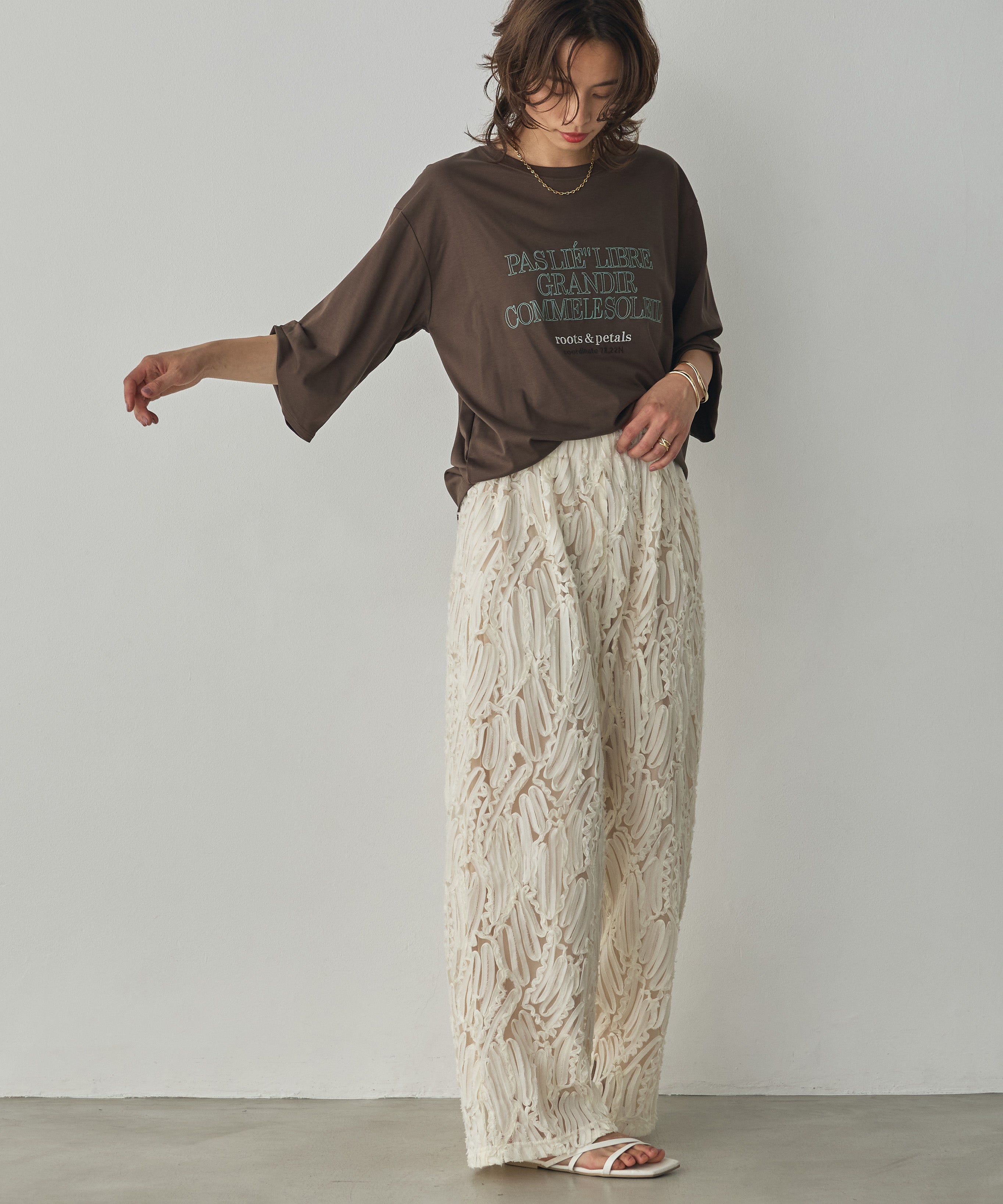 COMPACT SMOOTH EMBROIDERED LOGO T-SHIRT