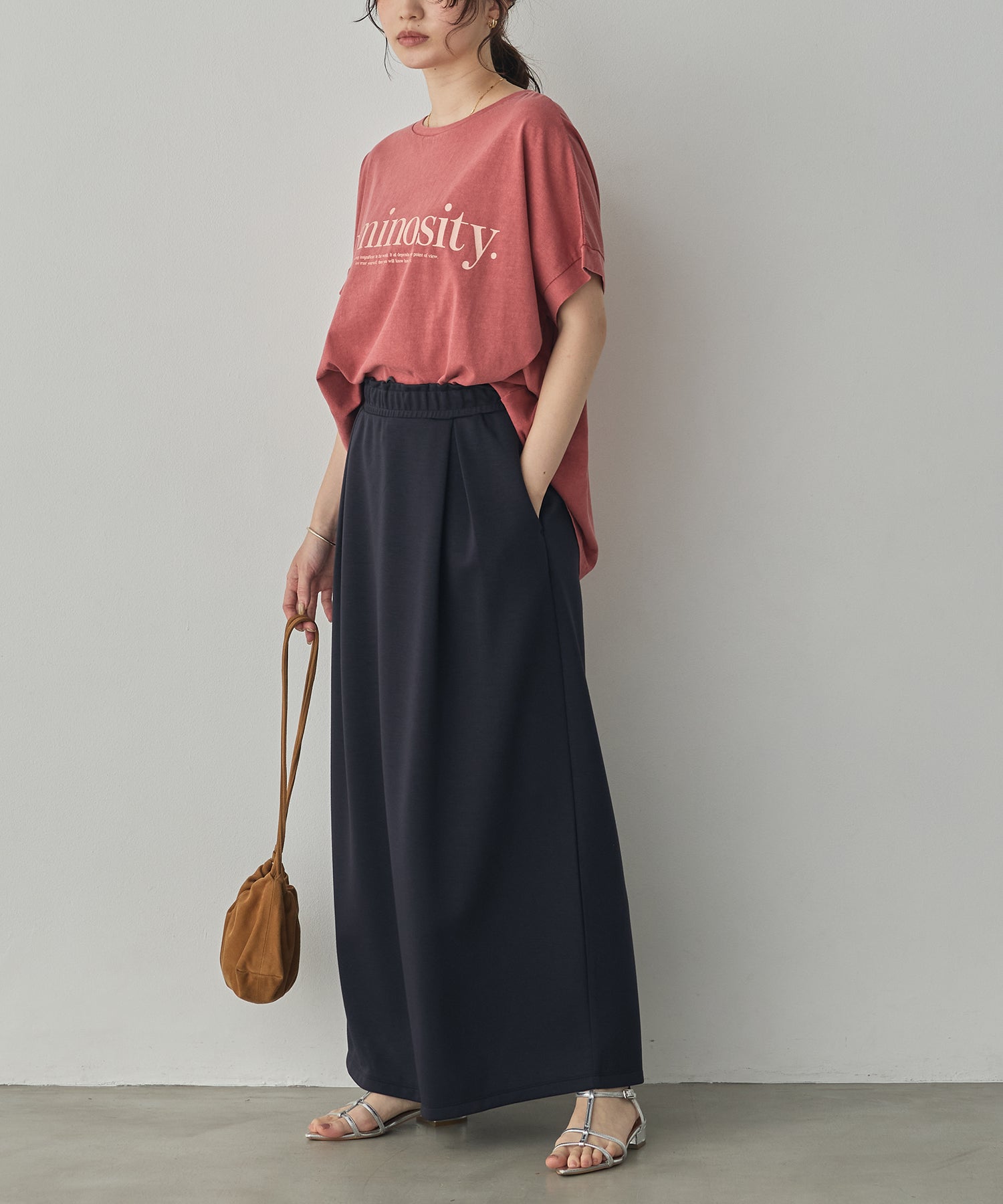YARN-DYED PIGMENT LOGO T-SHIRT