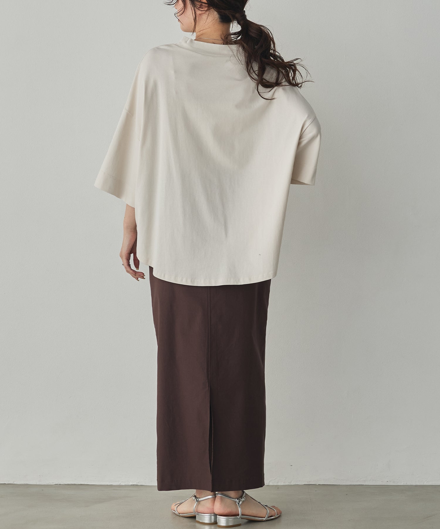 USA COTTON DESIGN-TUCK T-SHIRT