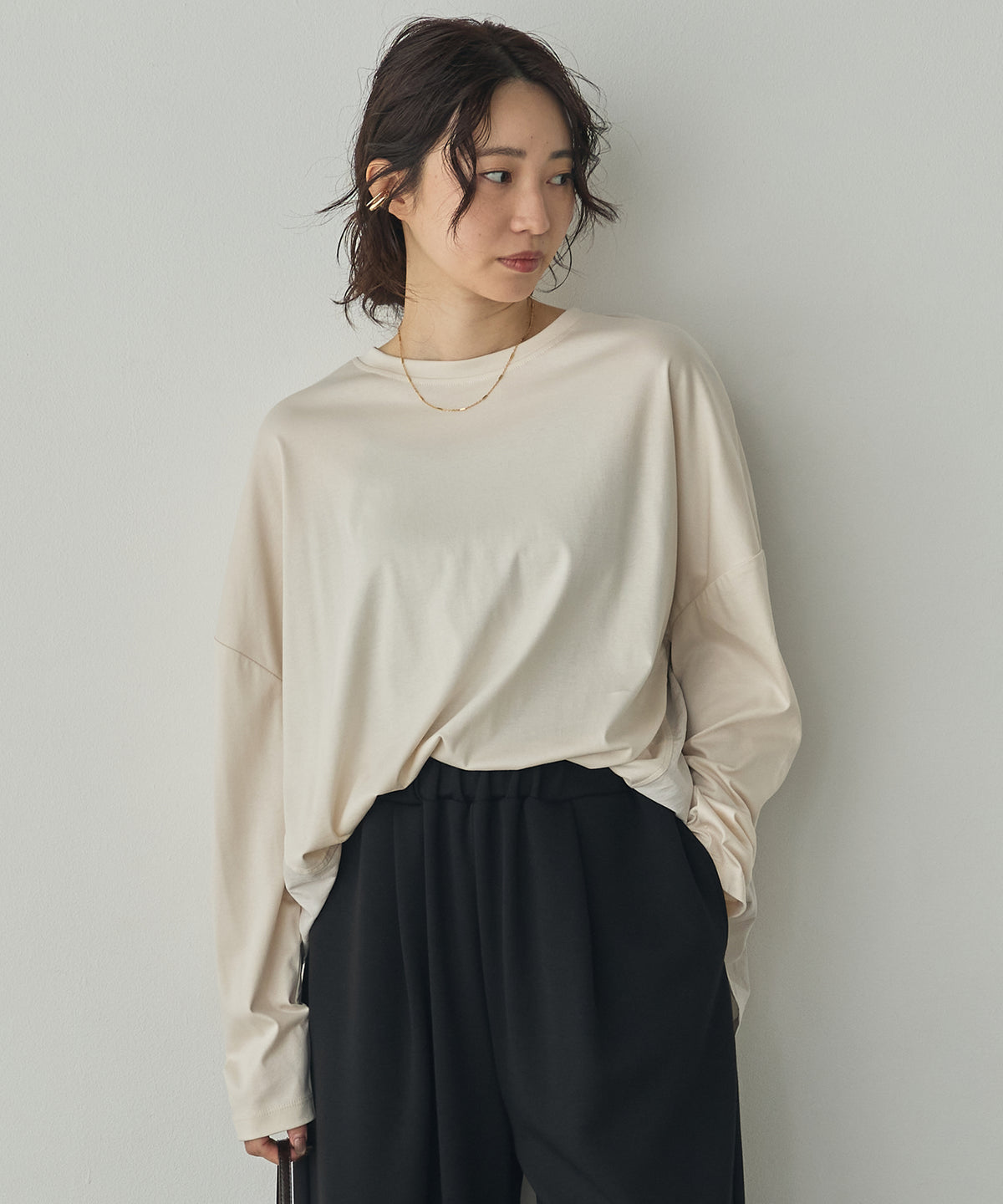 GATHERED-DESIGN DOCKING TOPS
