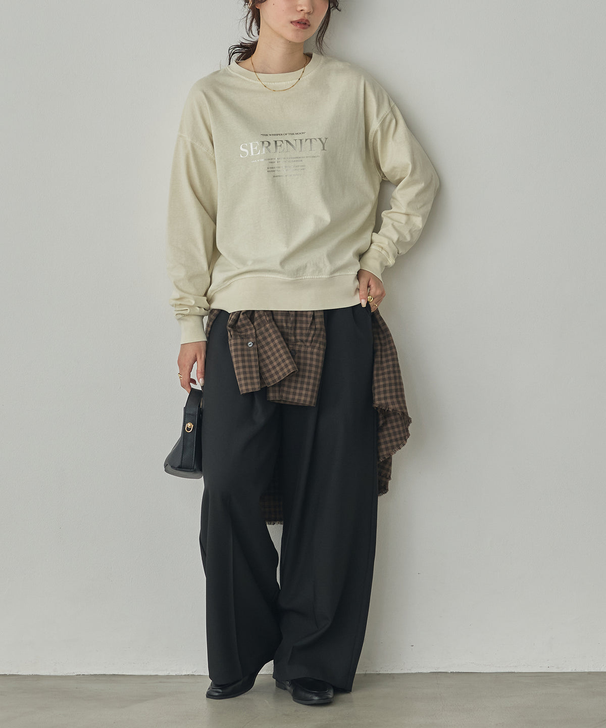 VINTAGE-STYLE FOIL PRINT TOPS