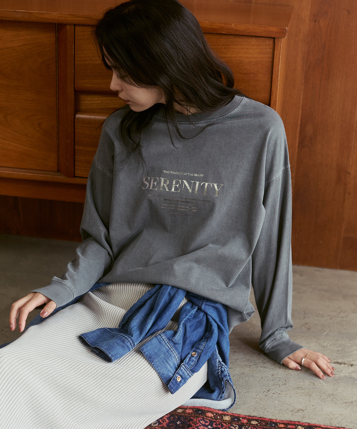 VINTAGE-STYLE FOIL PRINT TOPS