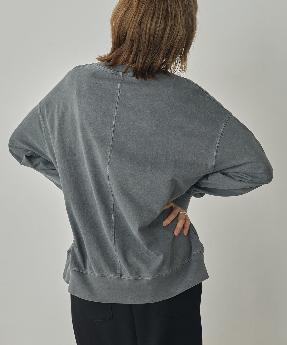 VINTAGE-STYLE FOIL PRINT TOPS