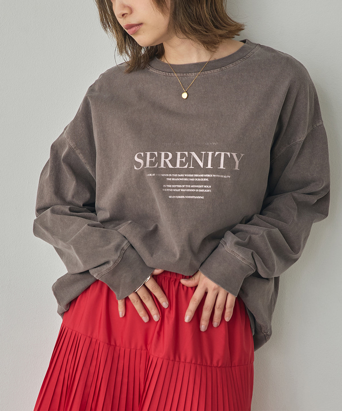 VINTAGE-STYLE FOIL PRINT TOPS