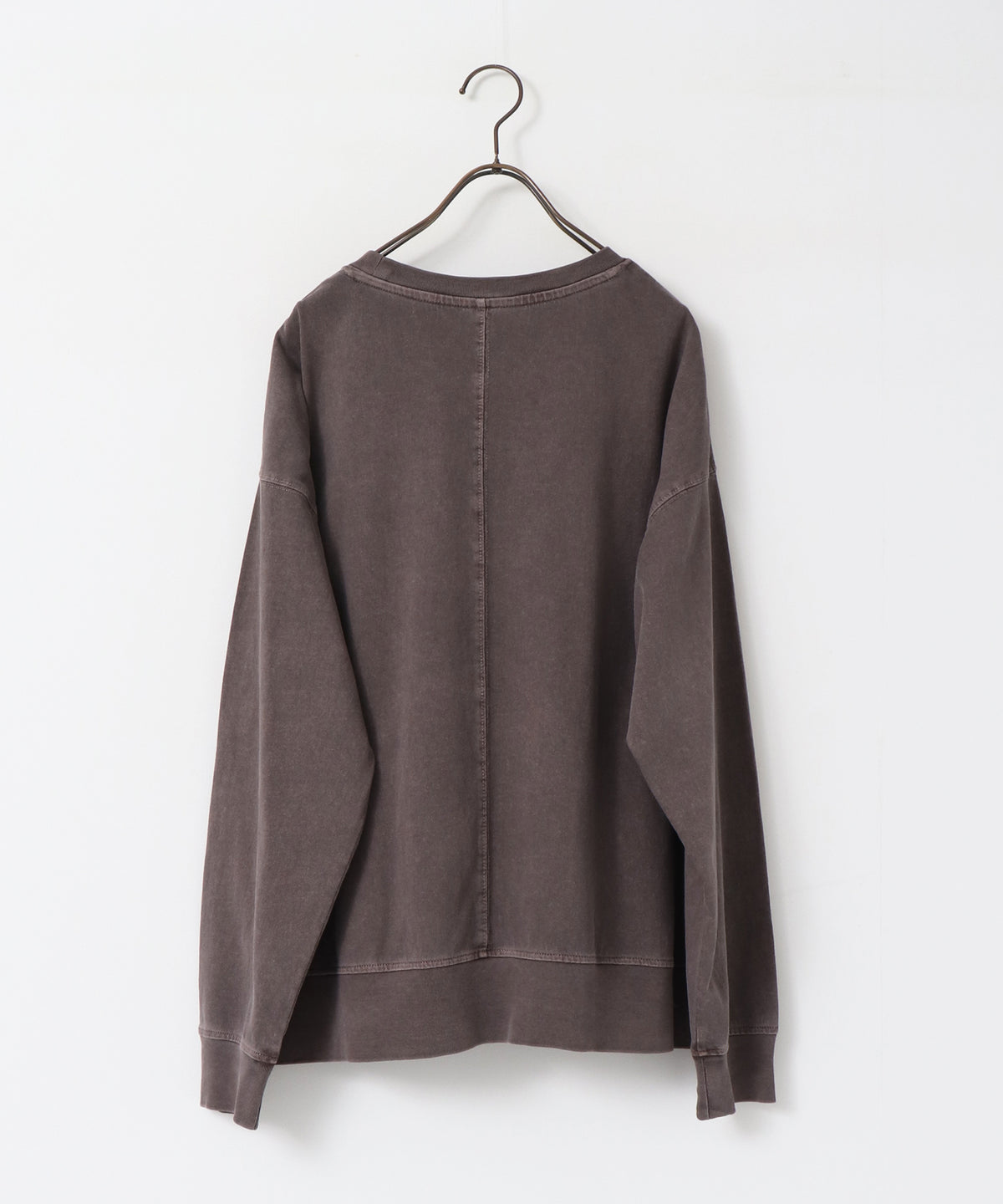 VINTAGE-STYLE FOIL PRINT TOPS
