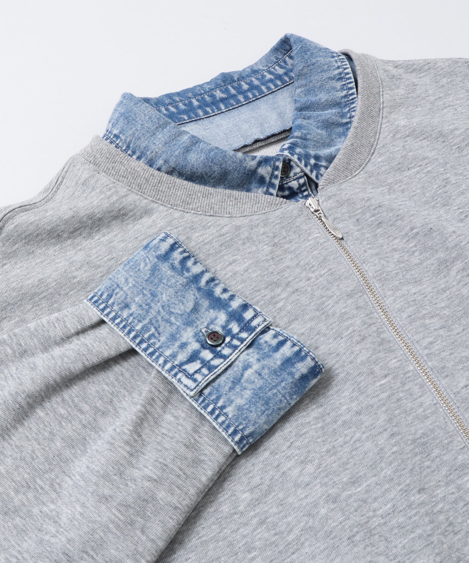 DENIM-COLLAR DOCKING FAKE-LAYERED TOP