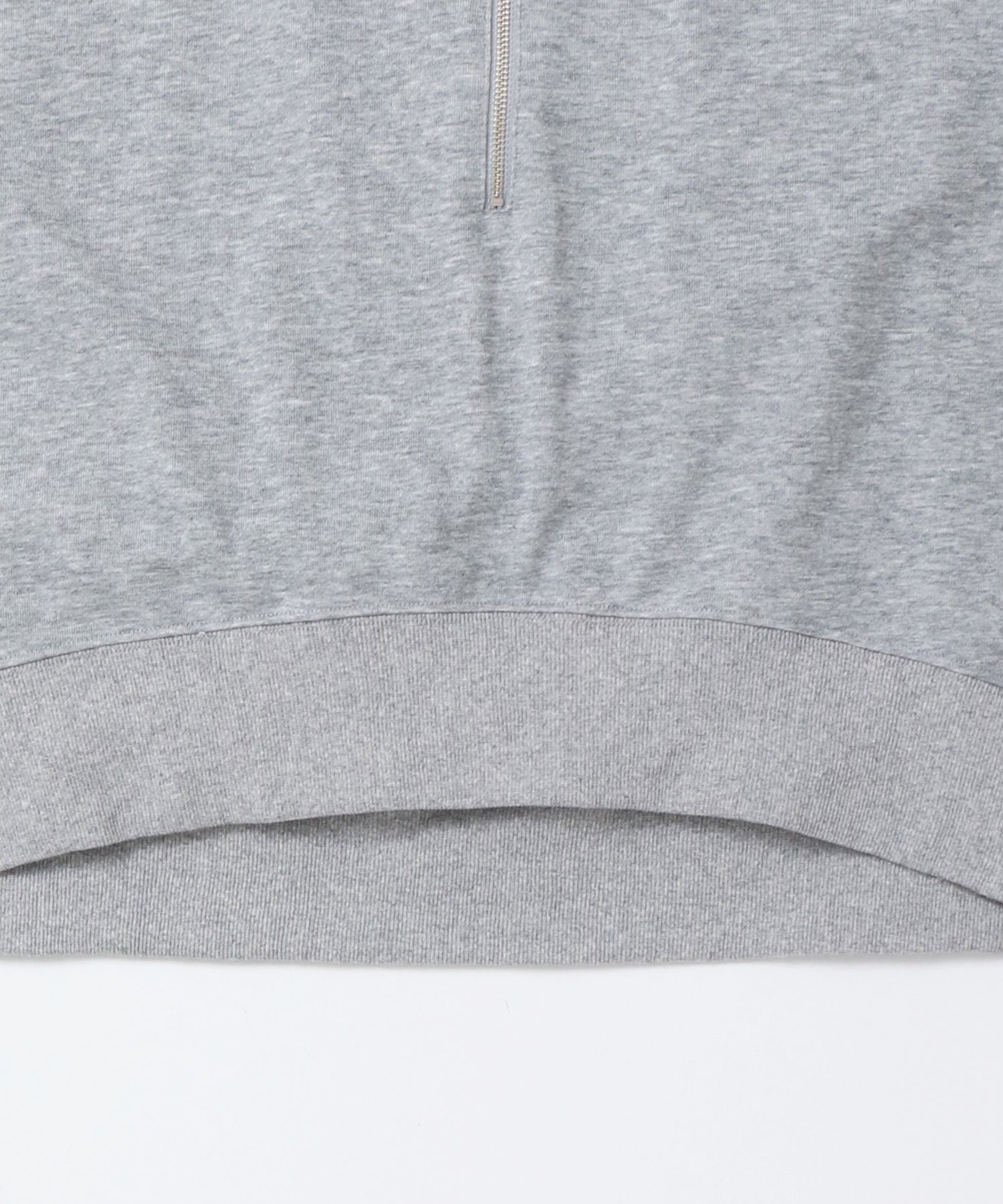 DENIM-COLLAR DOCKING FAKE-LAYERED TOP