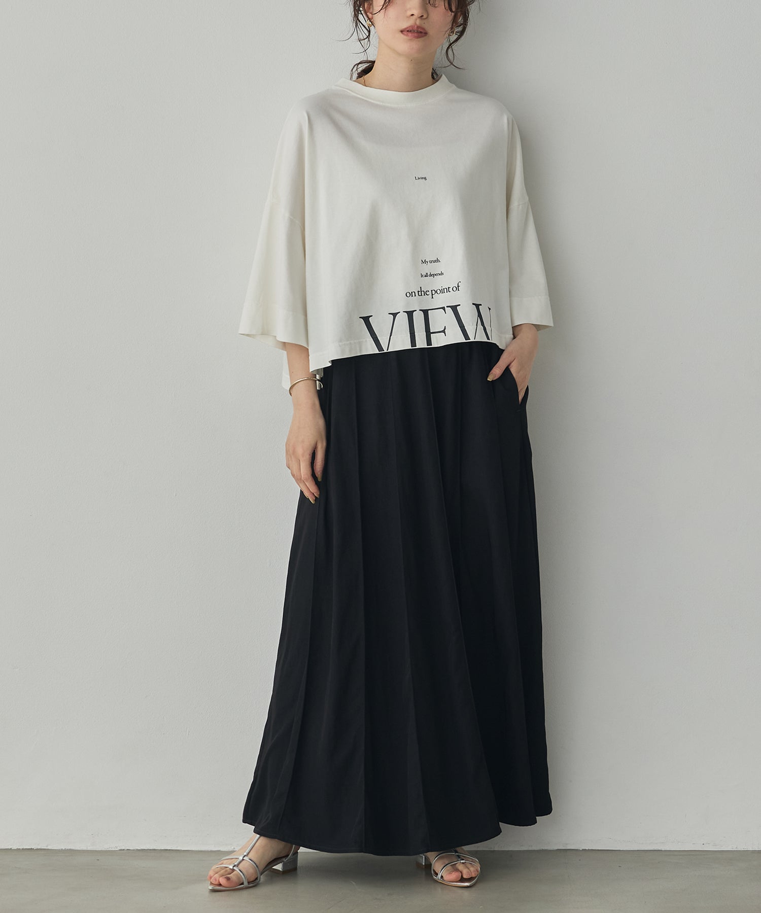WIDE-FIT SHORT-SLEEVED LOGO T-SHIRT