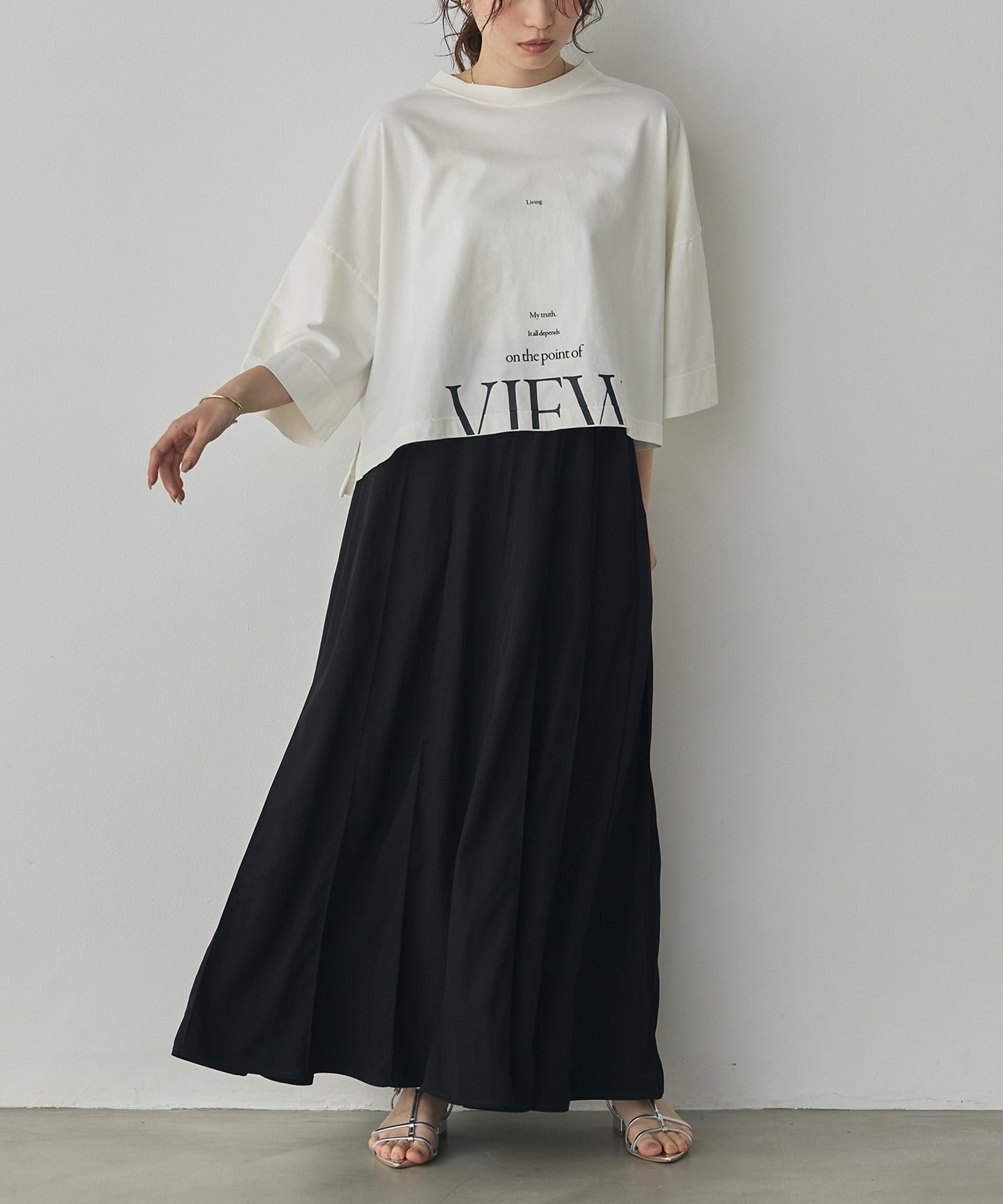 WIDE-FIT SHORT-SLEEVED LOGO T-SHIRT