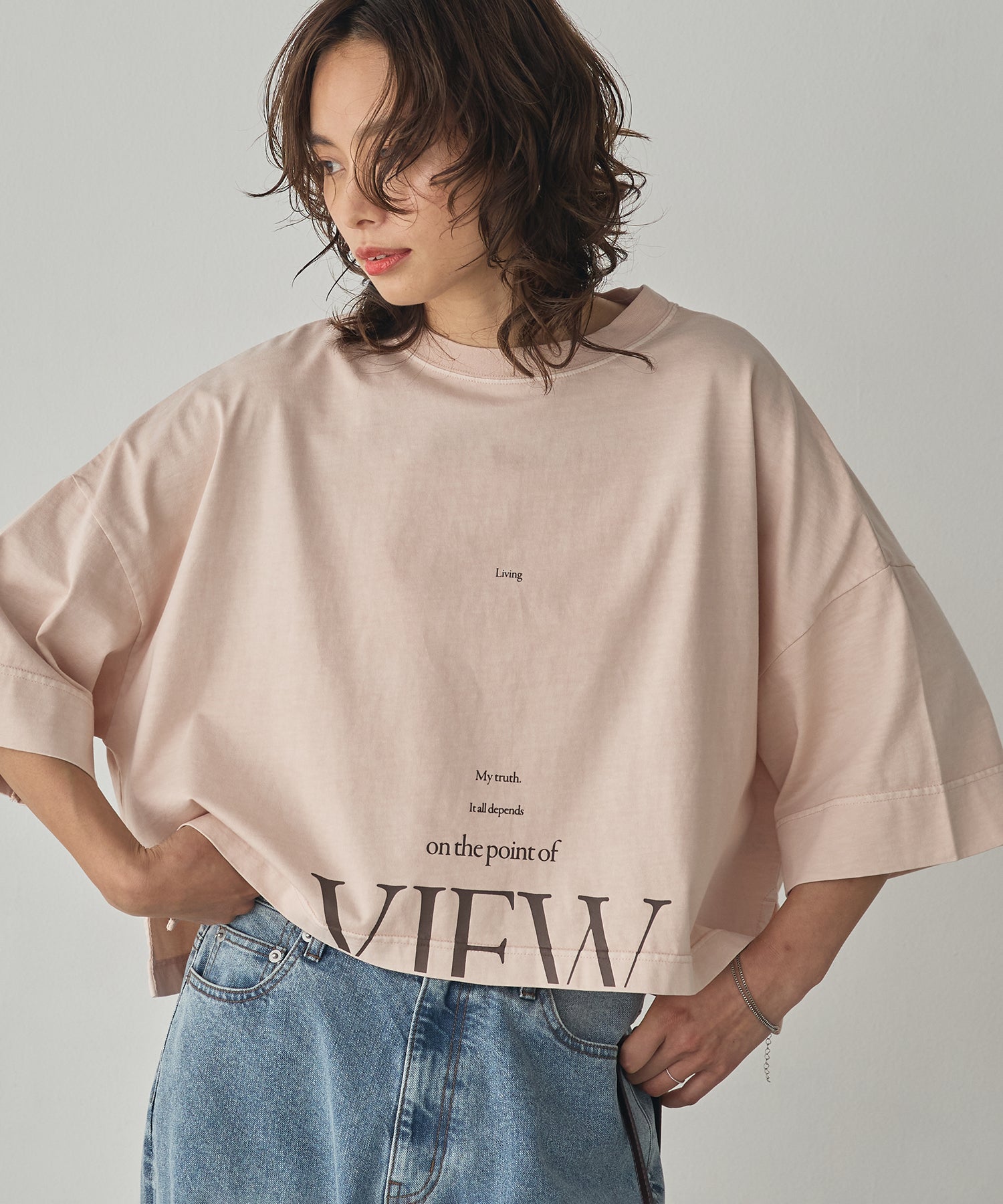 WIDE-FIT SHORT-SLEEVED LOGO T-SHIRT