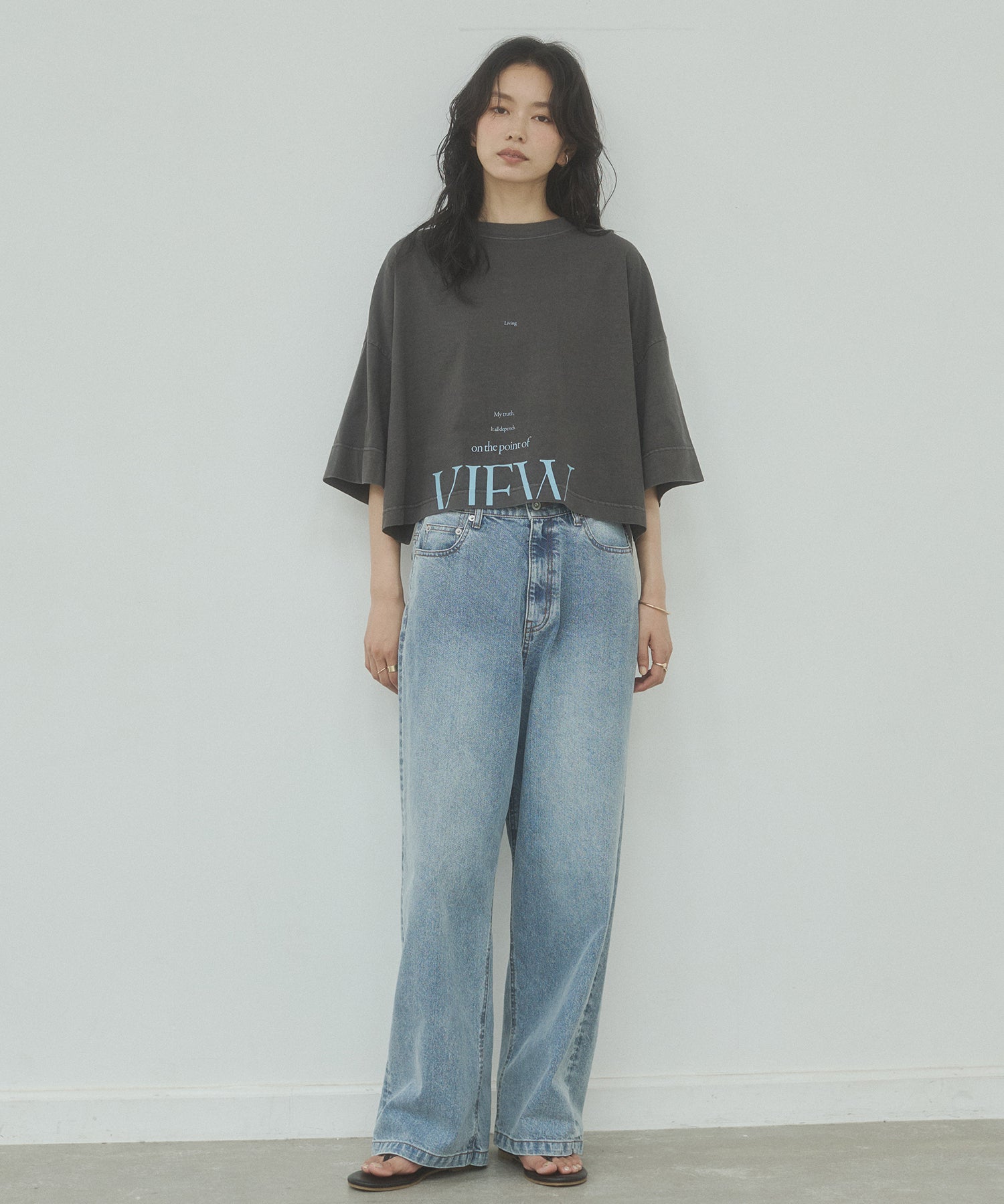 WIDE-FIT SHORT-SLEEVED LOGO T-SHIRT