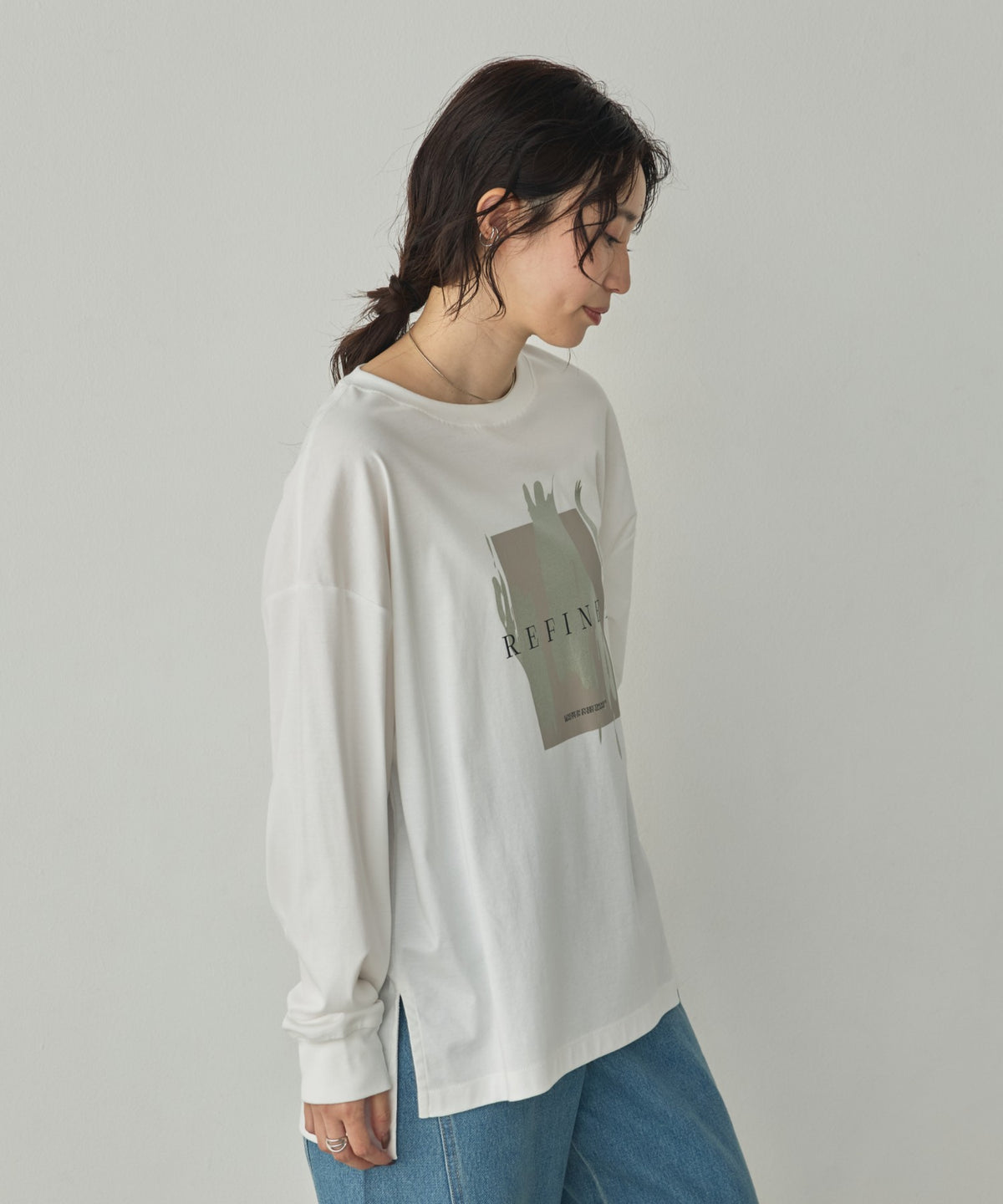 FOIL-PRINTED LONG-SLEEVE T-SHIRT