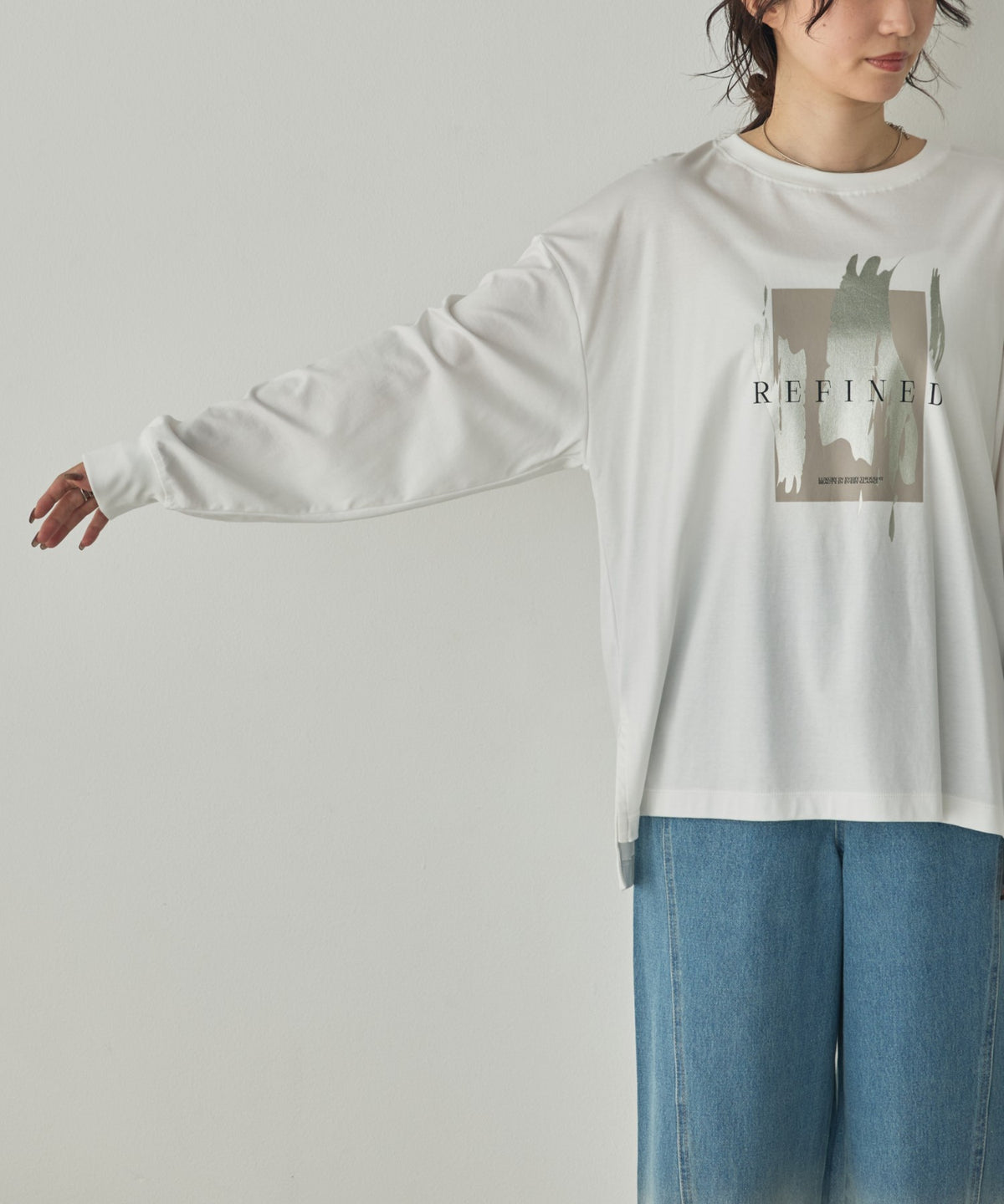 FOIL-PRINTED LONG-SLEEVE T-SHIRT