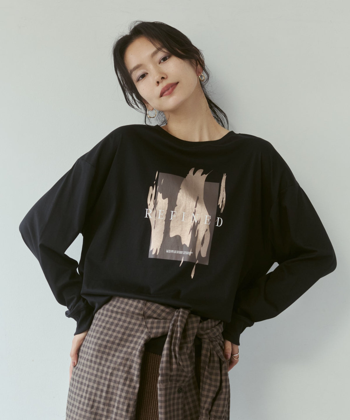 FOIL-PRINTED LONG-SLEEVE T-SHIRT
