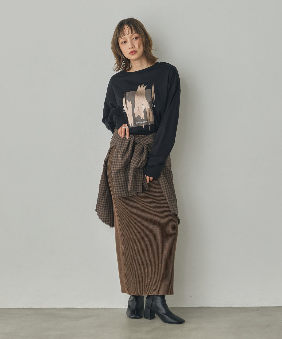 FOIL-PRINTED LONG-SLEEVE T-SHIRT