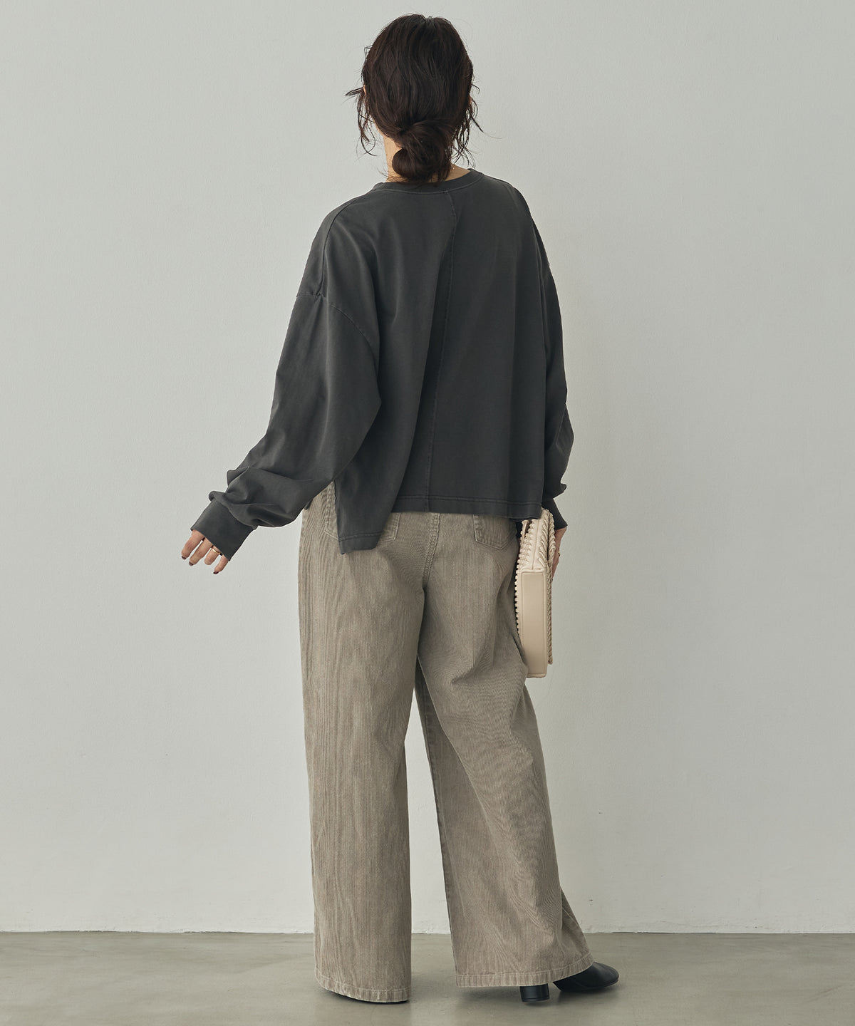 PIGMENT-DYED LOGO LONG T-SHIRT