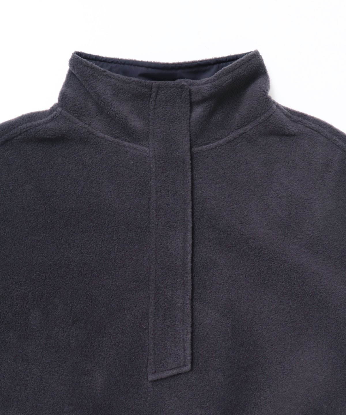 BOUCLÉ-CUT ANORAK TOPS