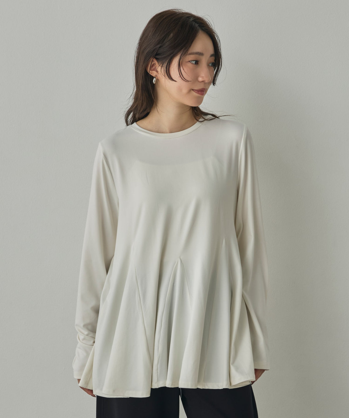 SOFT AND STRETCHY KNIT TOPS