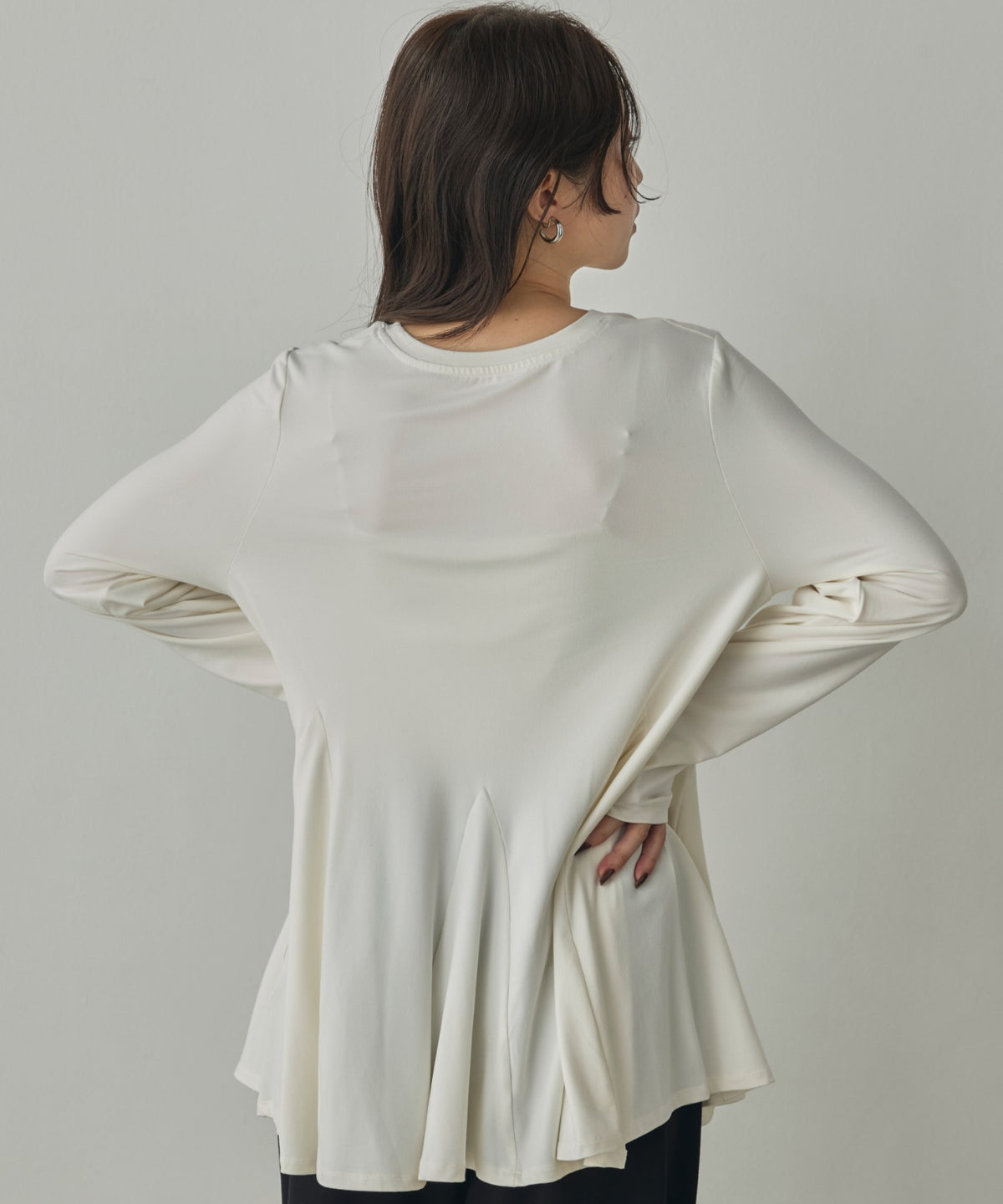 SOFT AND STRETCHY KNIT TOPS
