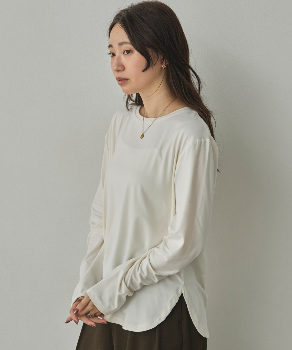 SOFT AND STRETCHY T-SHIRT: BASIC TOPS