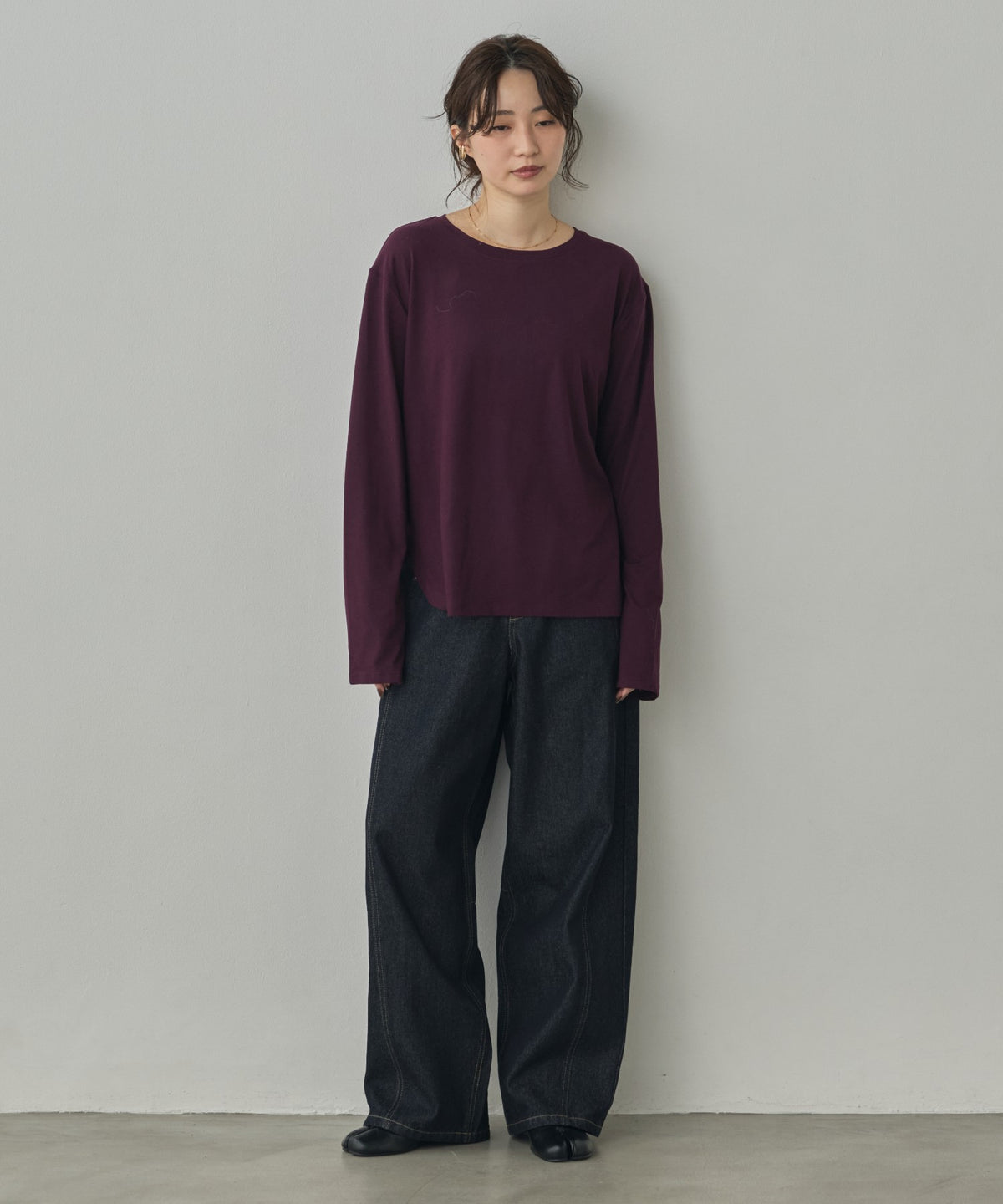 SOFT AND STRETCHY T-SHIRT: BASIC TOPS