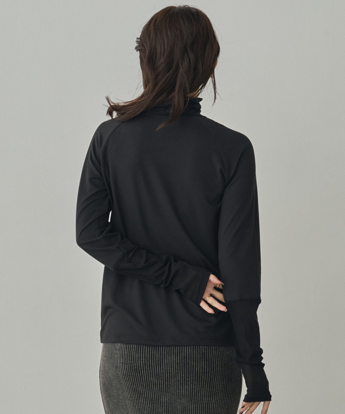 SOFT AND STRETCHY CUT-AND-SEW POWER-NET TOPS