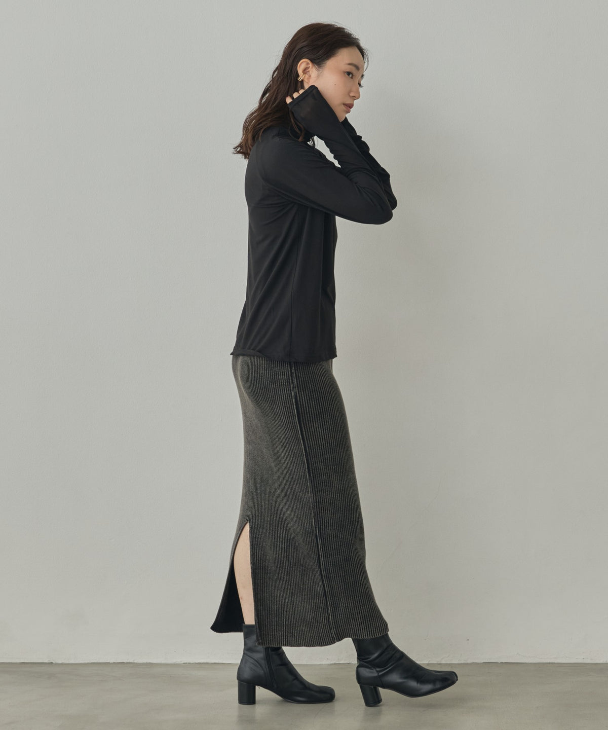 SOFT AND STRETCHY CUT-AND-SEW POWER-NET TOPS
