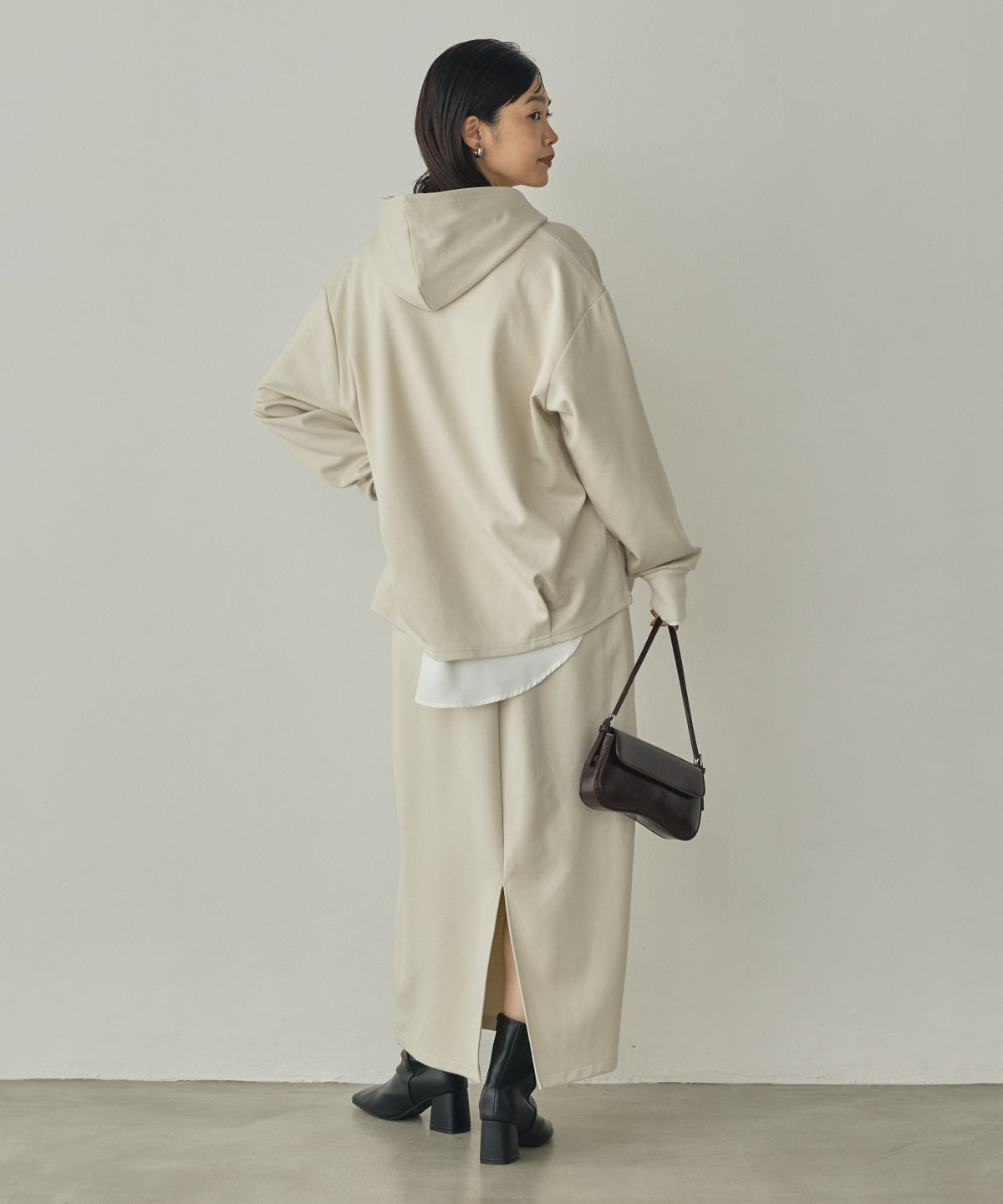 BRUSHED-LINING, SIDE-SLIT, FLOWY HOODIE