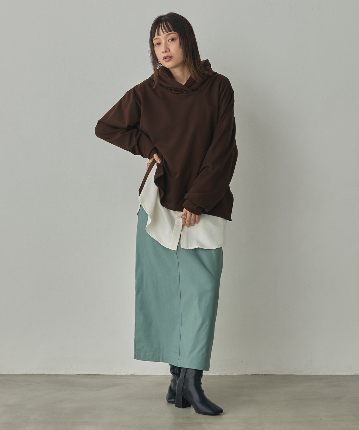 BRUSHED-LINING, SIDE-SLIT, FLOWY HOODIE