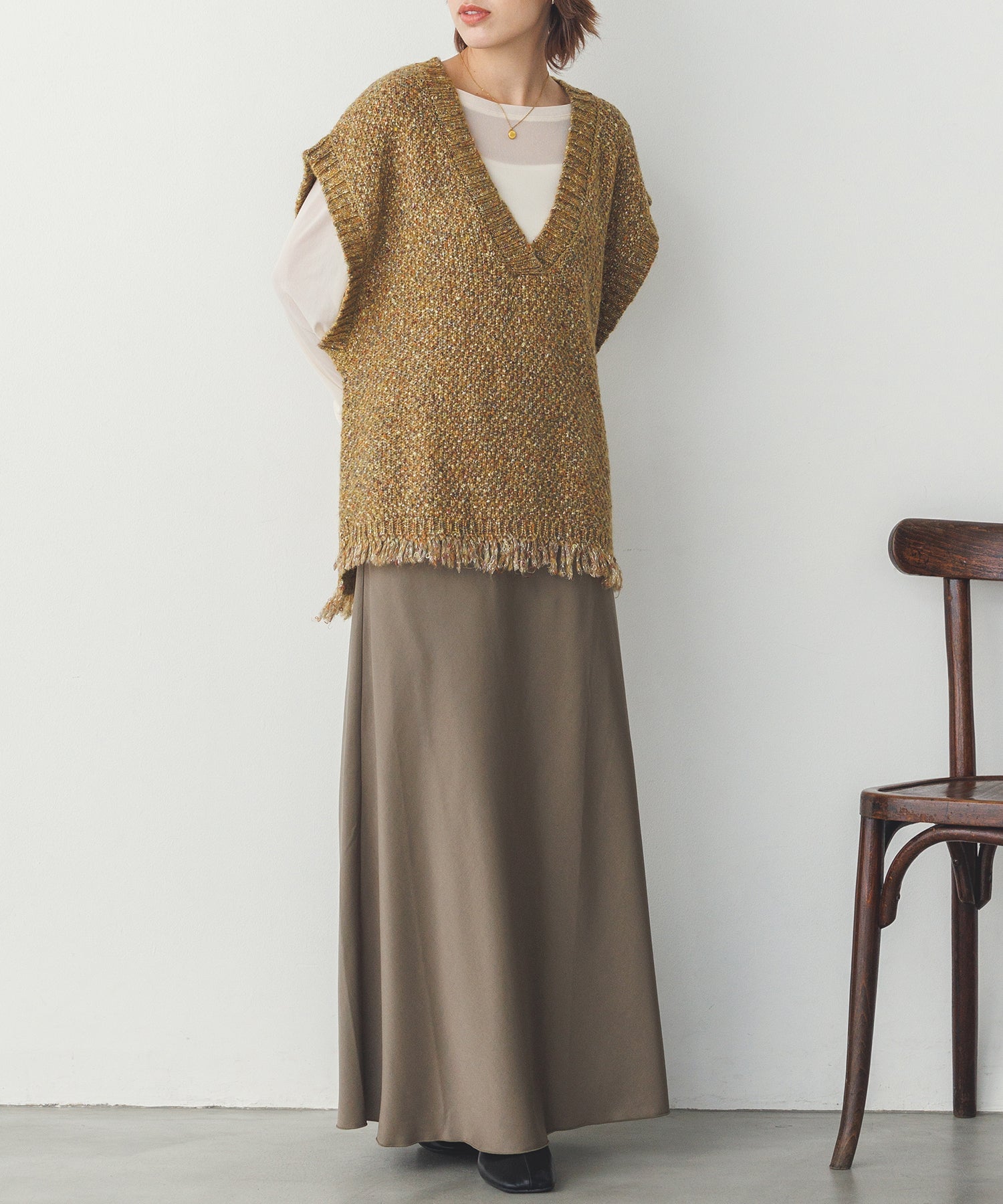 ラメ混フリンジニットベスト