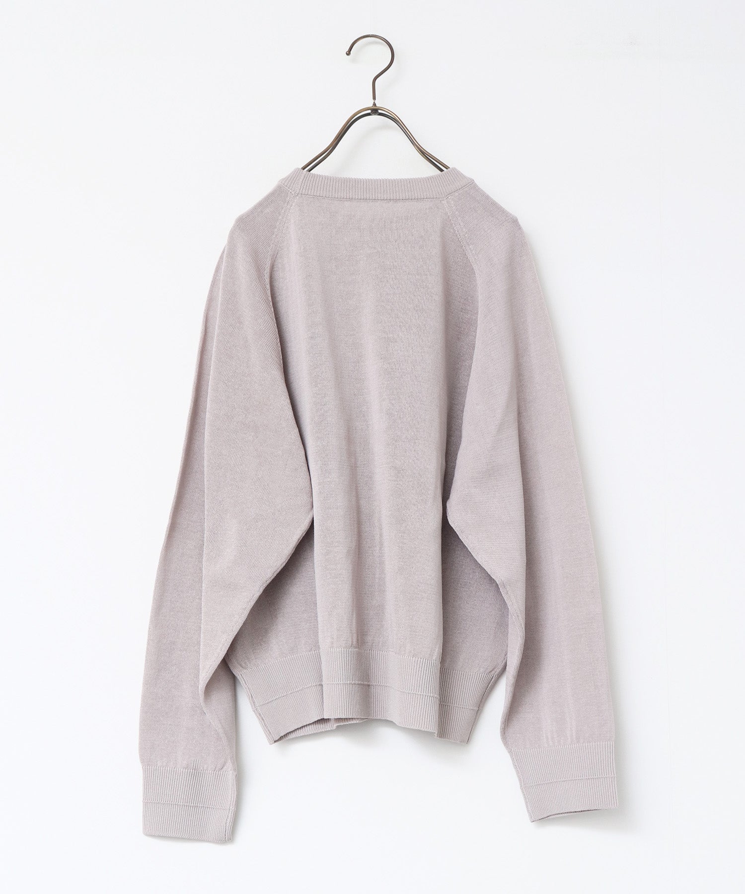 ペーパーライクシアー ロゴプリントニット