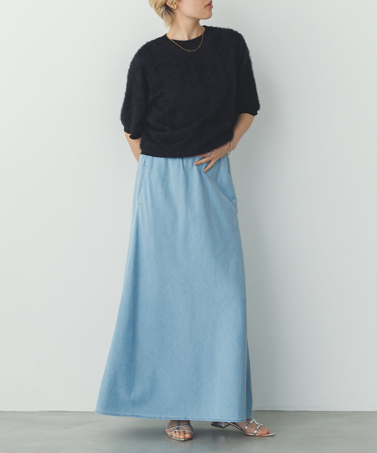 JACQUARD SHEER KNIT