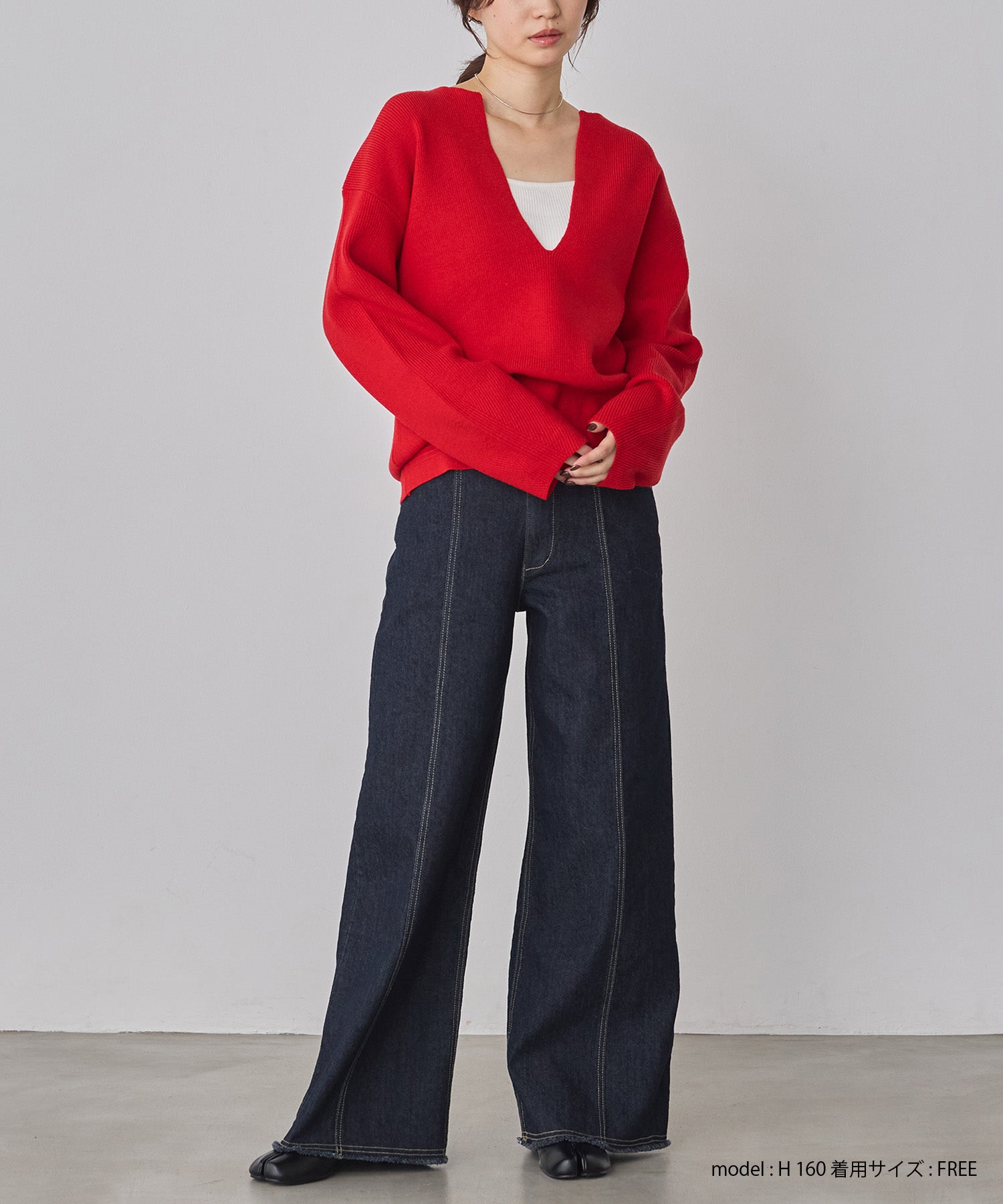 【静電気防止】やわもちヤーン 深Vデザインニット