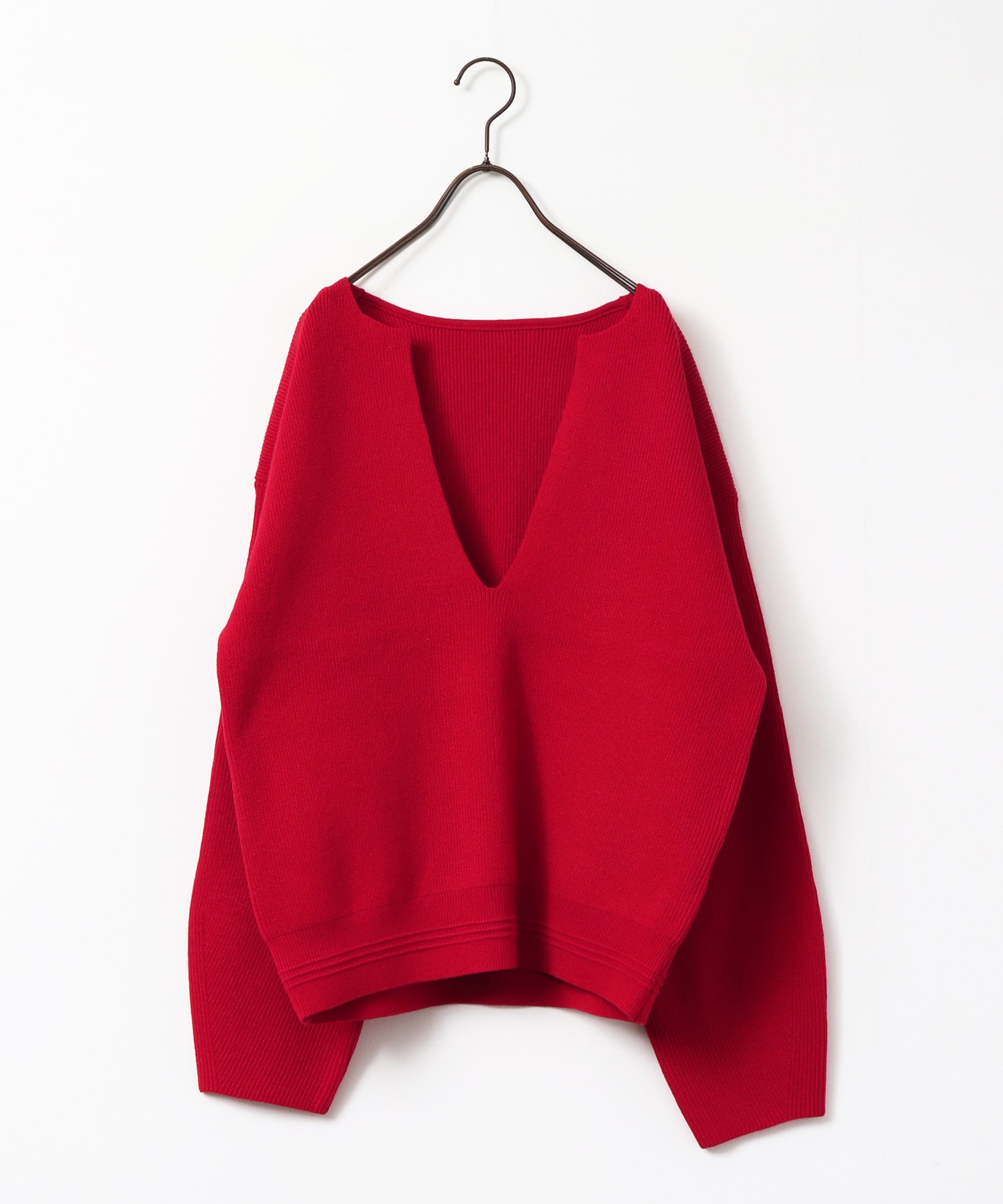 【静電気防止】やわもちヤーン 深Vデザインニット