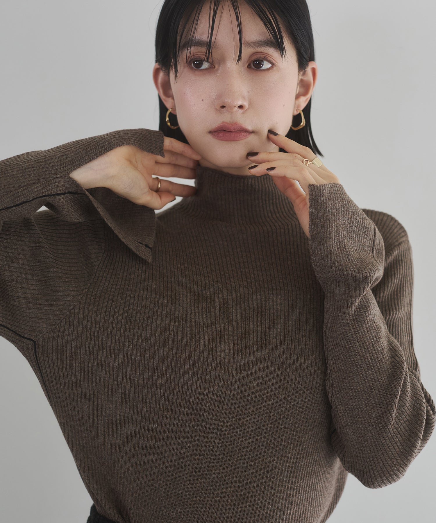 配色 タートルリブニット