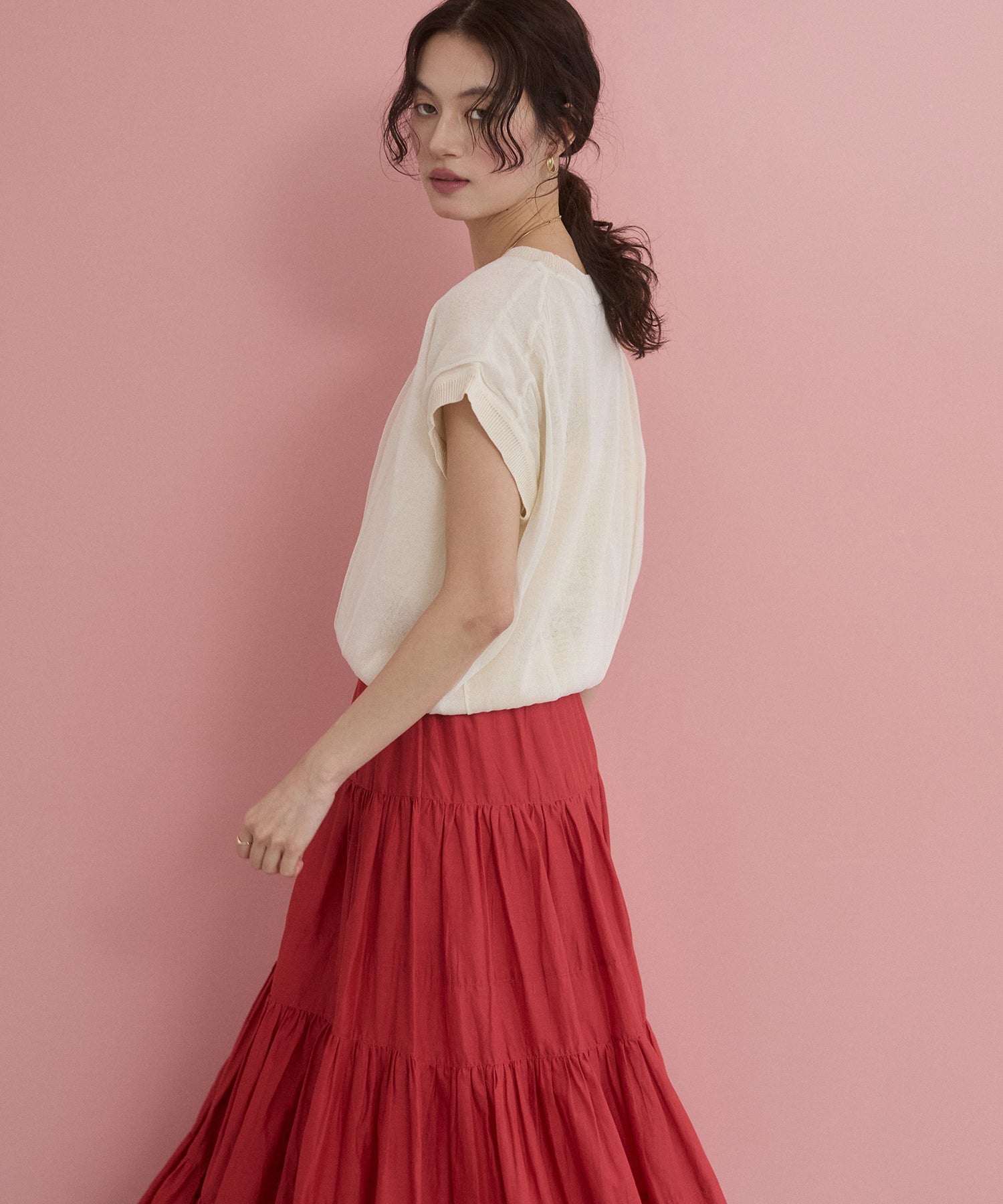 REVERSIBLE COLOR-BLOCK KNIT