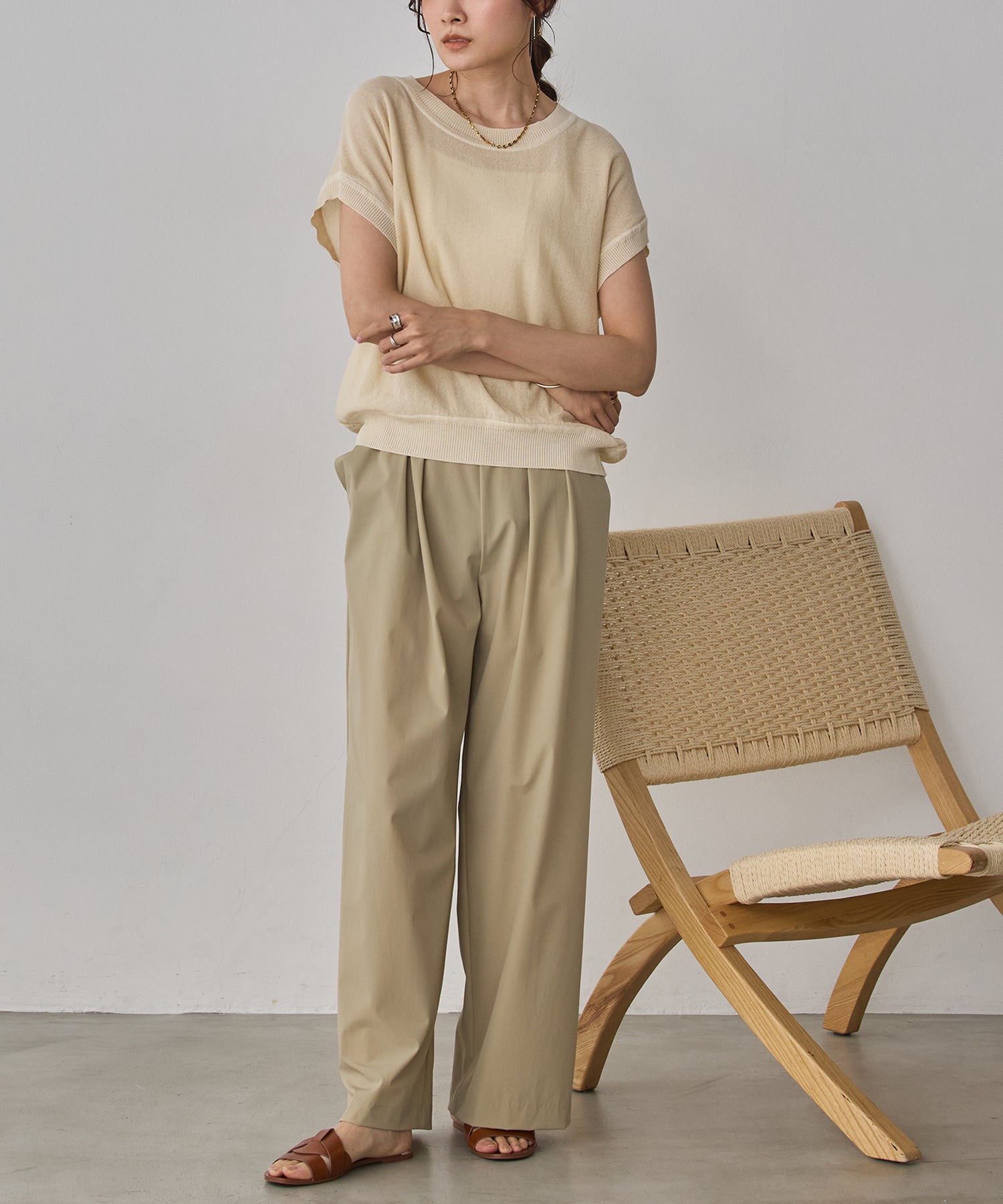 REVERSIBLE COLOR-BLOCK KNIT