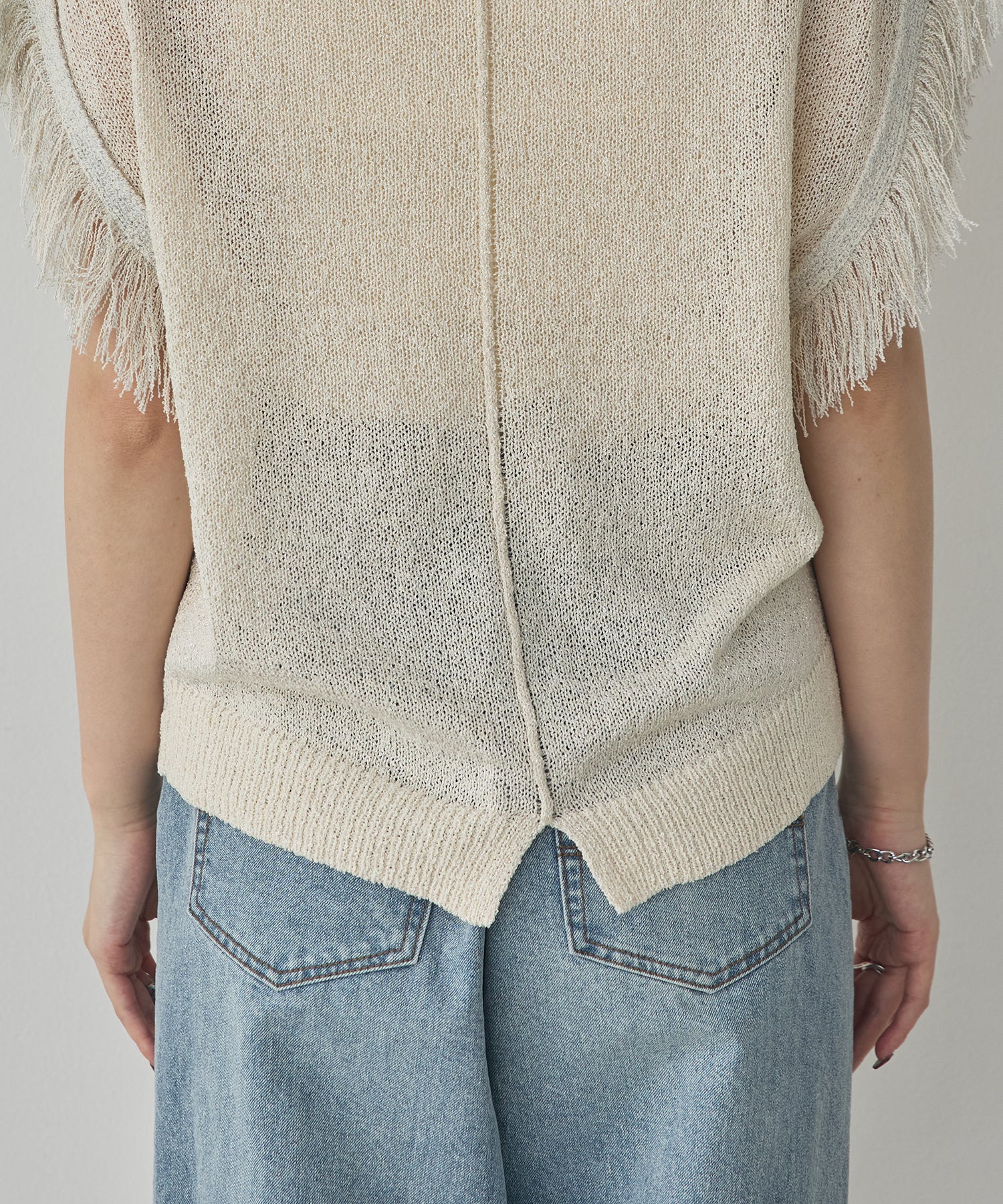 SEQUINED FRINGE-SLEEVE KNIT