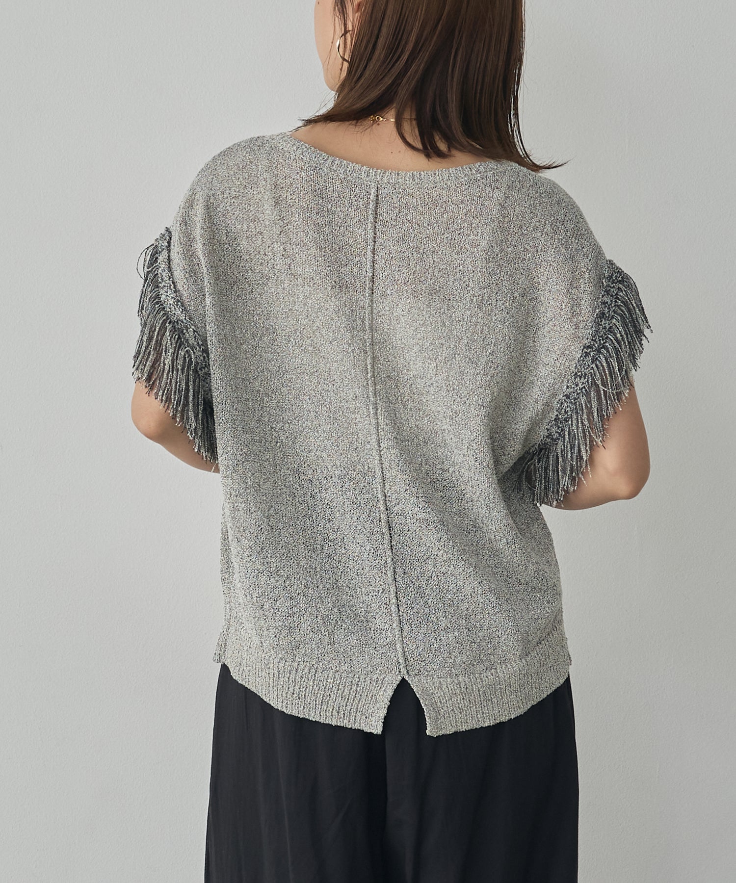 SEQUINED FRINGE-SLEEVE KNIT
