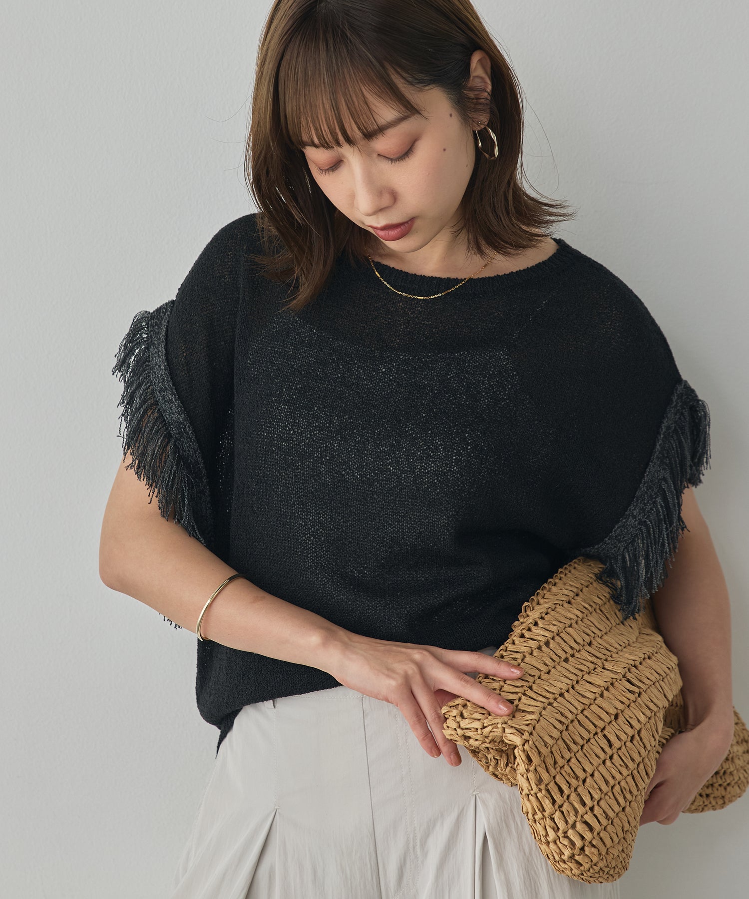 SEQUINED FRINGE-SLEEVE KNIT