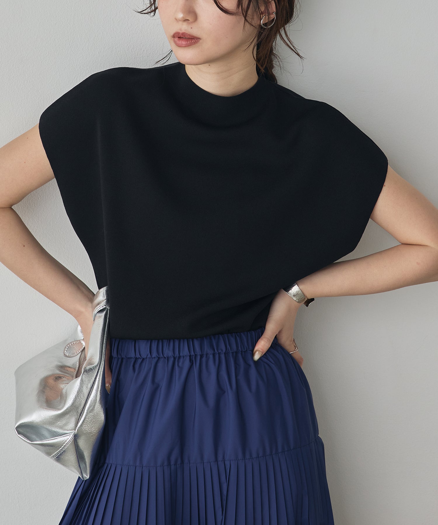 FRENCH-SLEEVE KNIT TOPS
