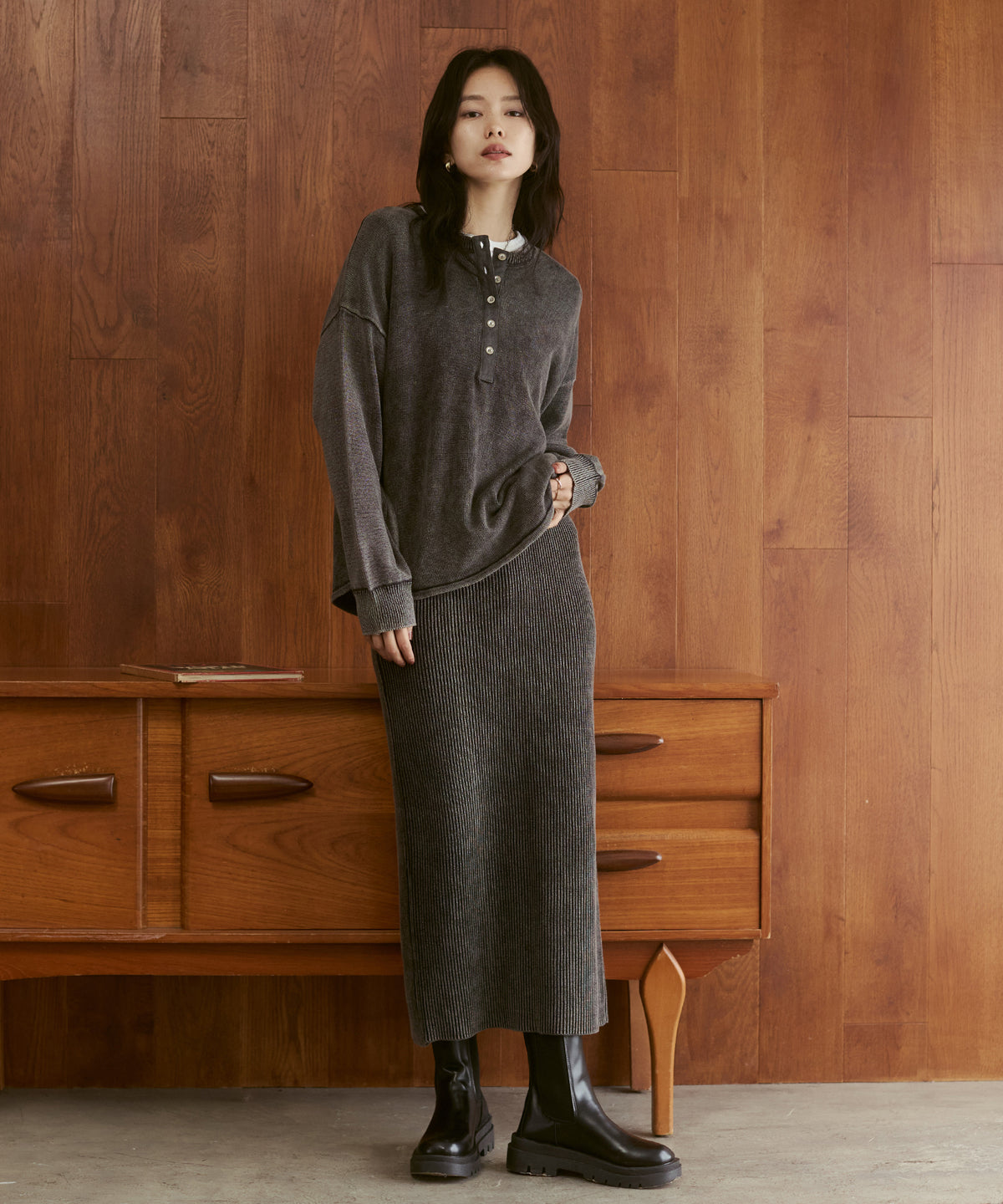 VINTAGE-STYLE HENLEY-NECK TOPS