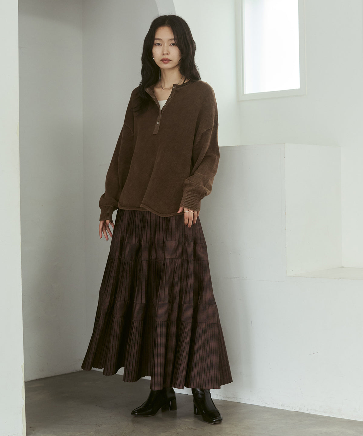 VINTAGE-STYLE HENLEY-NECK TOPS