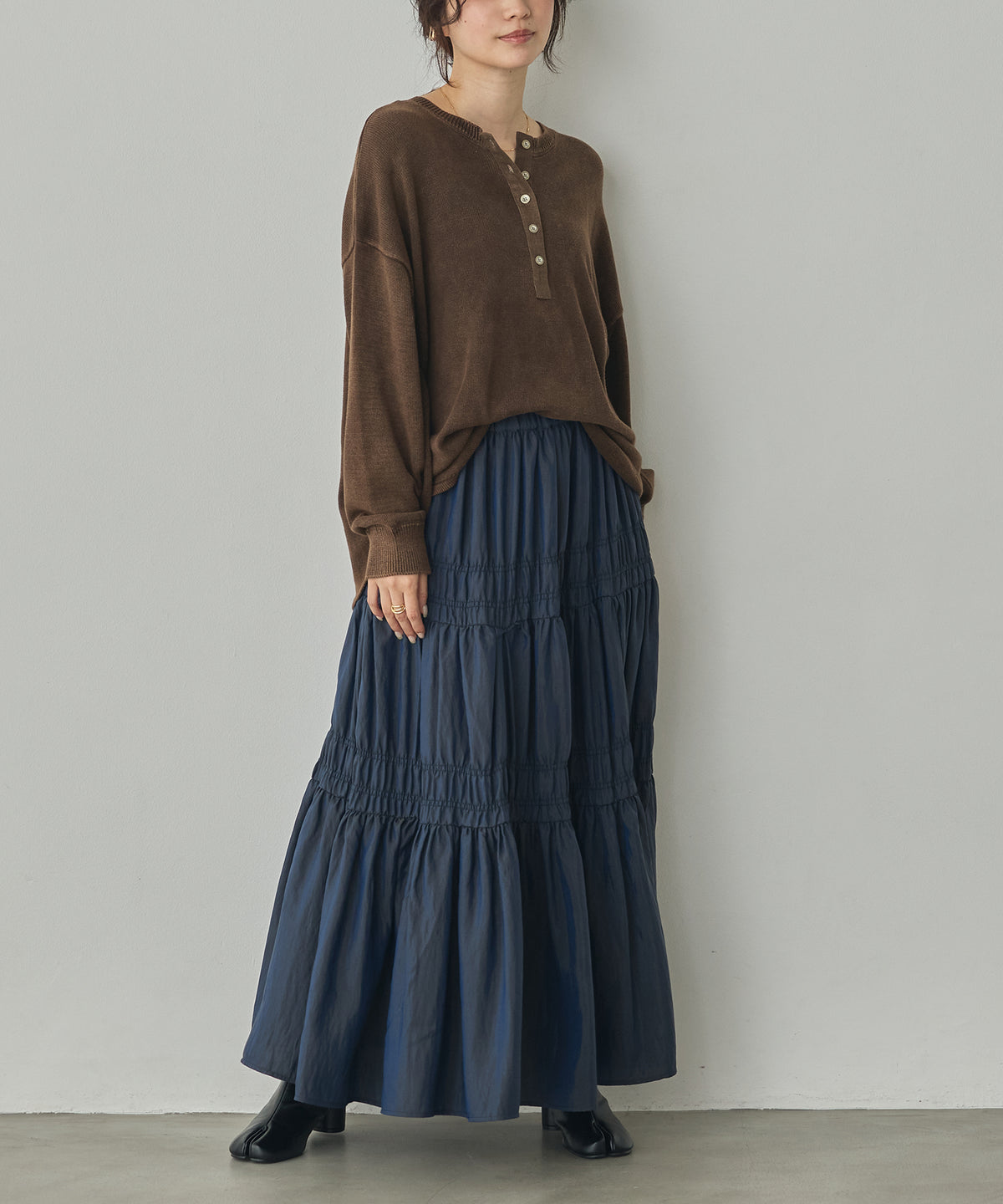 VINTAGE-STYLE HENLEY-NECK TOPS