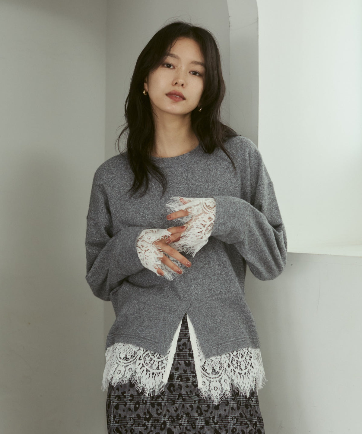CASHMERE-TOUCH LACE-INLAID KNIT