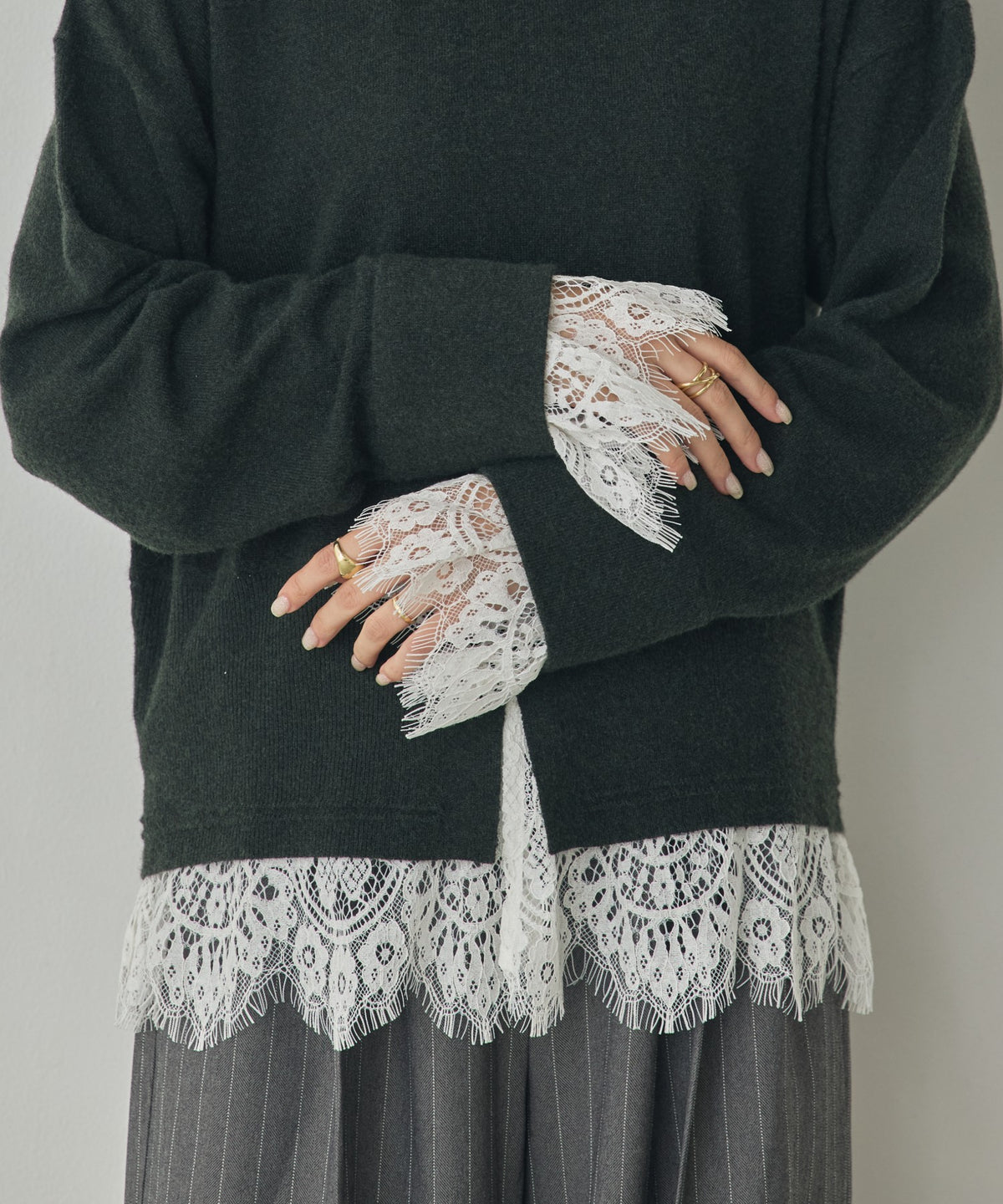 CASHMERE-TOUCH LACE-INLAID KNIT