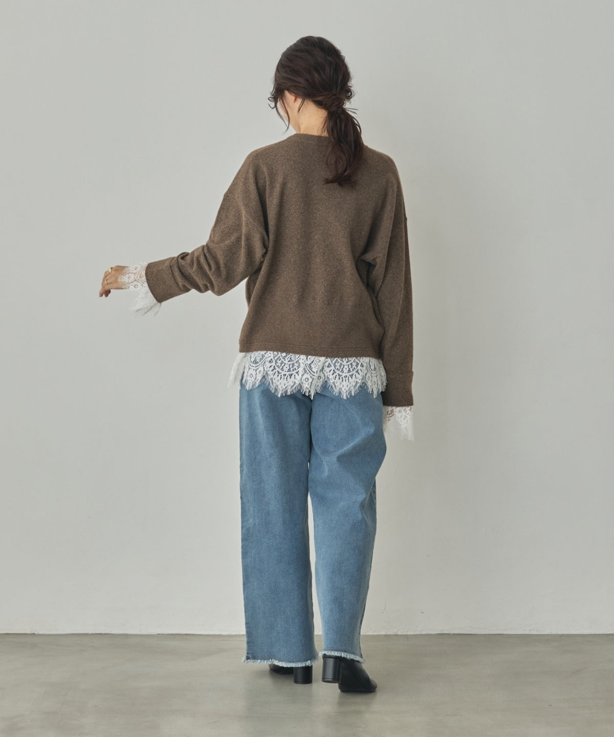 CASHMERE-TOUCH LACE-INLAID KNIT