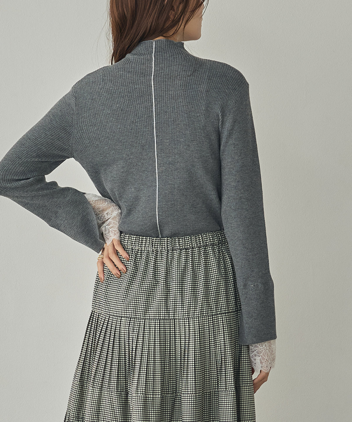 LACE-TRIMMED DOCKING KNIT