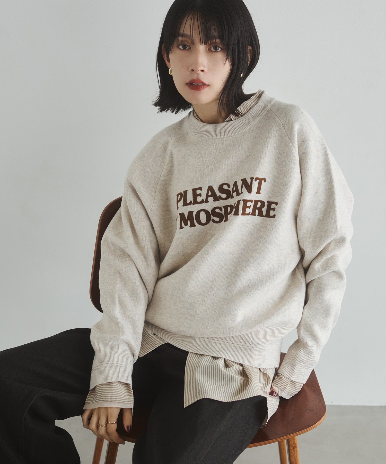 【WEB限定/別注】【新色追加】ソフトタッチ ロゴニット