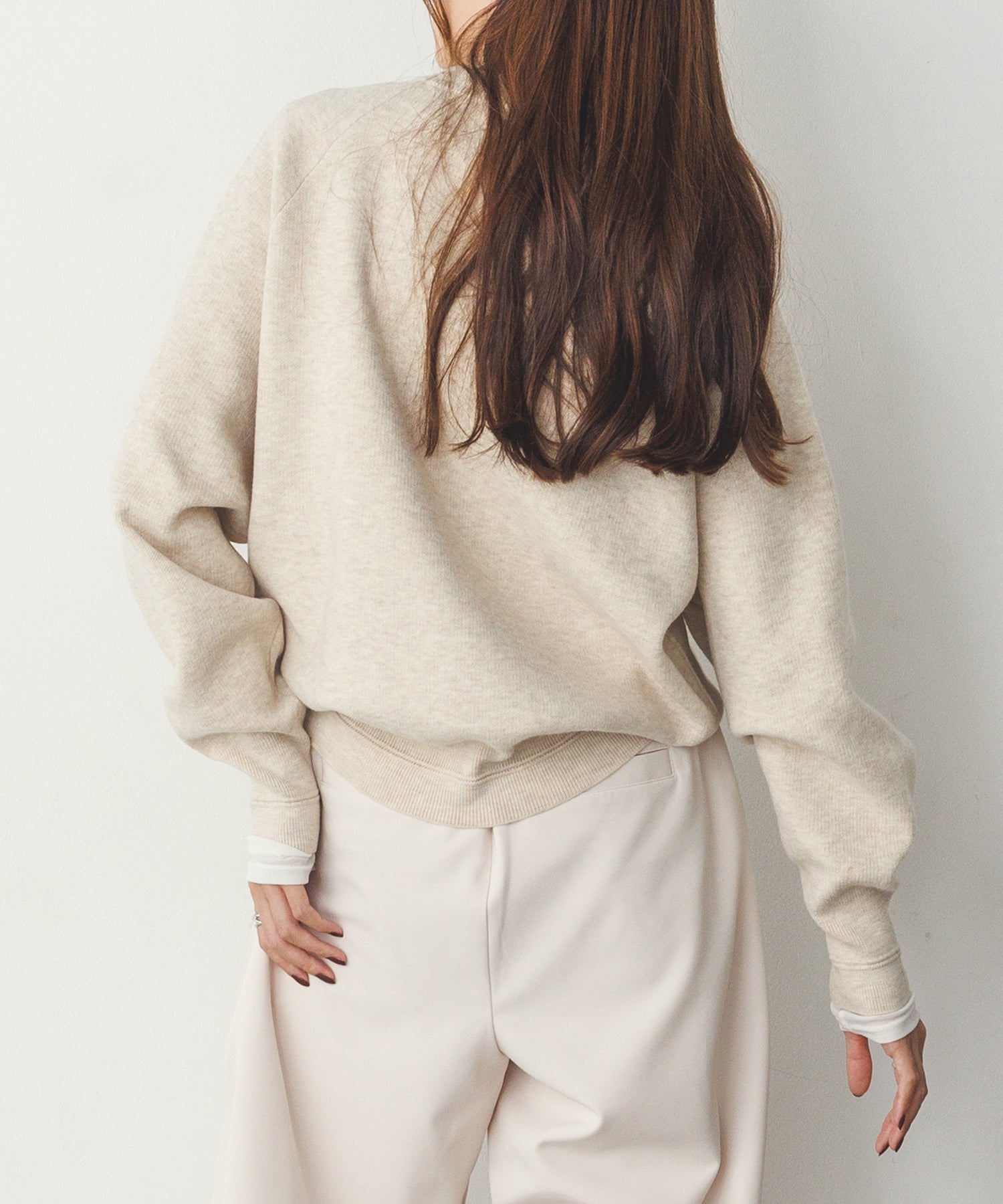 【WEB限定/別注】【新色追加】ソフトタッチ ロゴニット